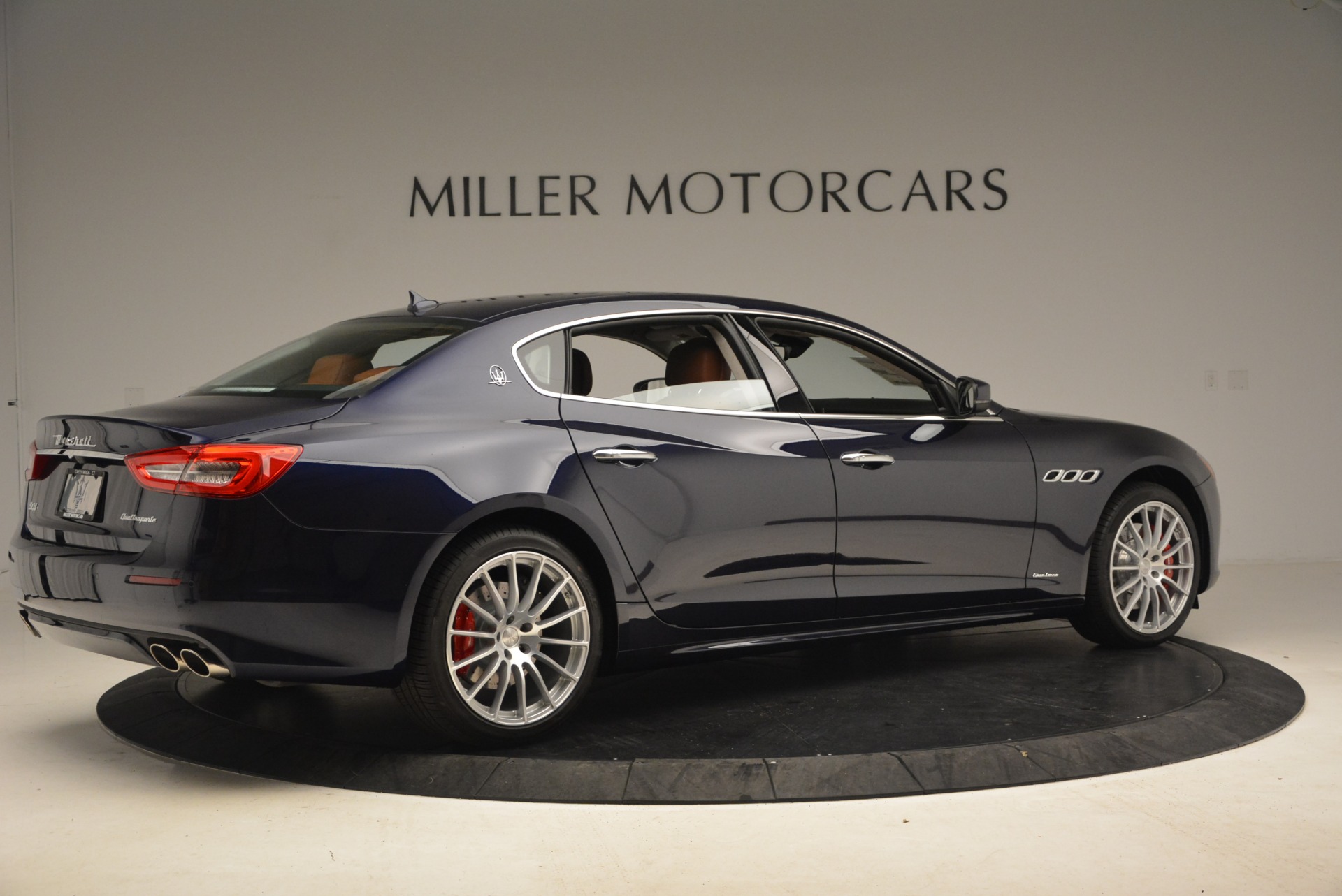 New-2019-Maserati-Quattroporte-S-Q4-GranLusso