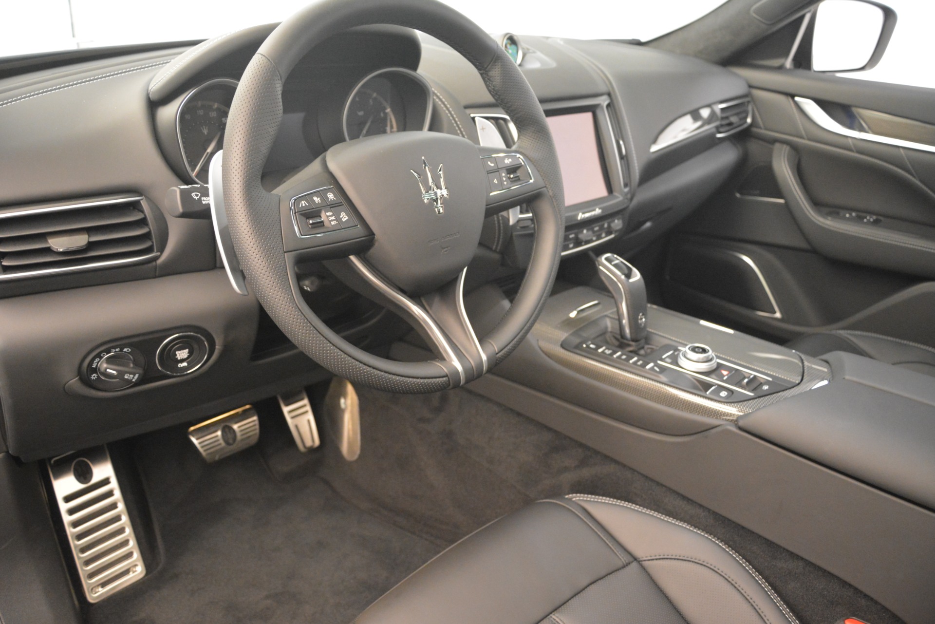 New-2019-Maserati-Levante-GTS