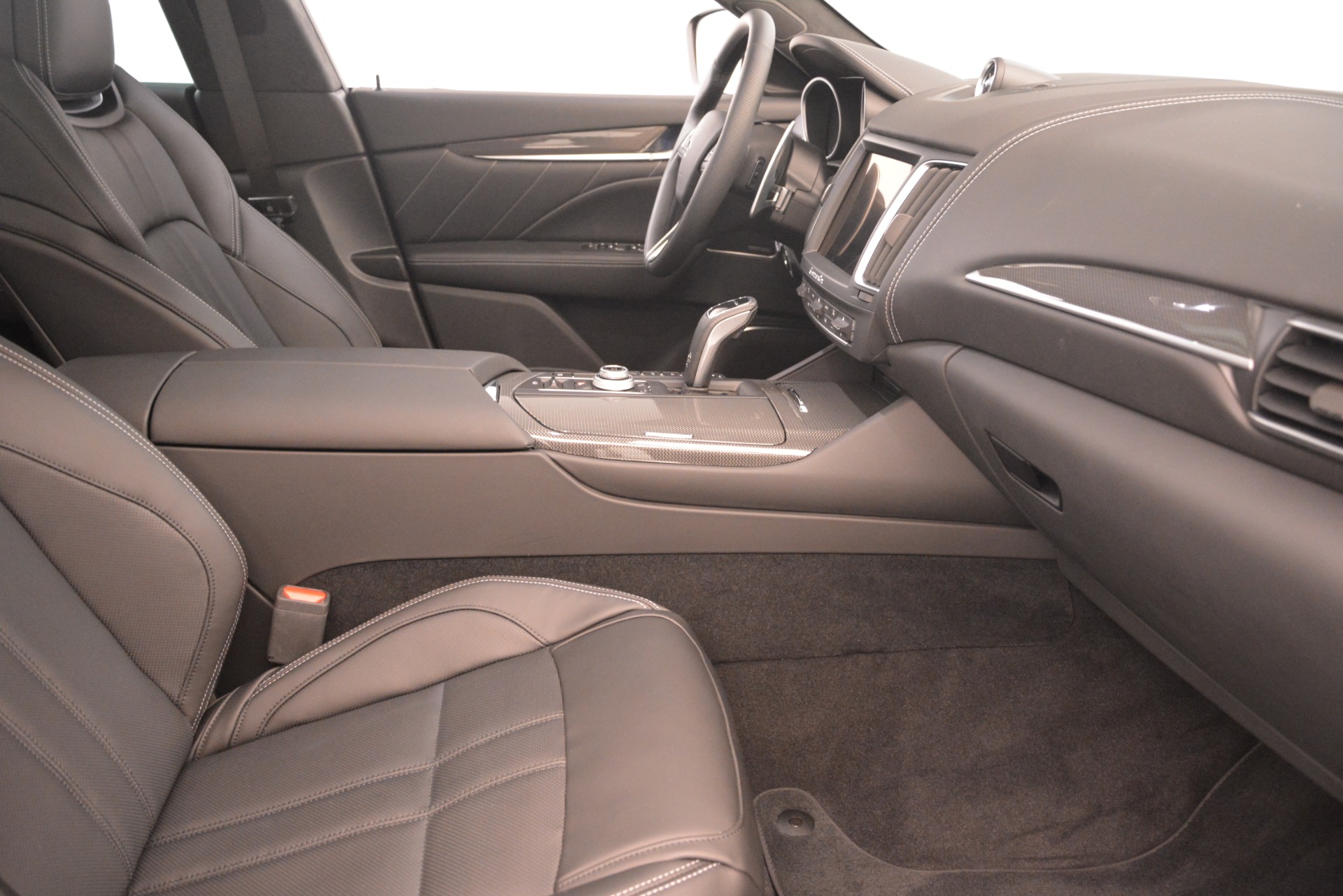 New-2019-Maserati-Levante-GTS