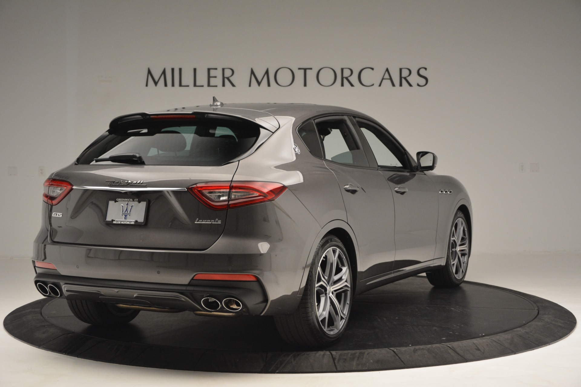 New-2019-Maserati-Levante-GTS