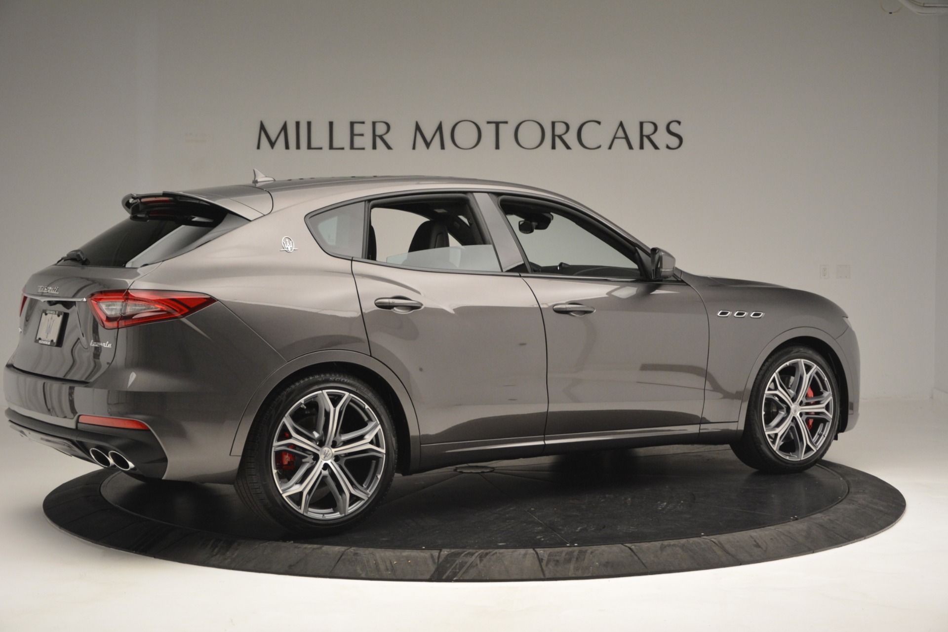 New-2019-Maserati-Levante-GTS