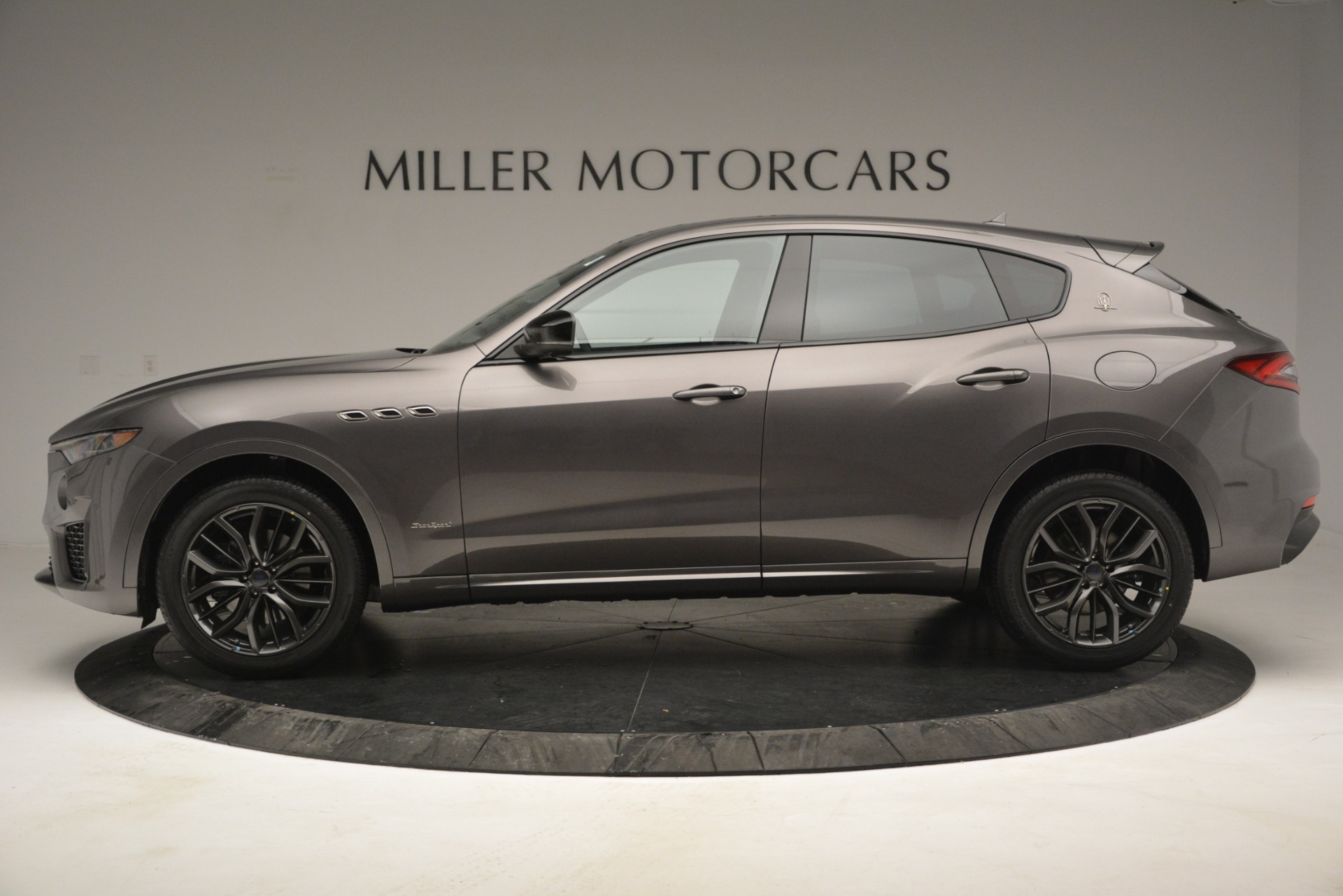 New-2019-Maserati-Levante-Q4-GranSport