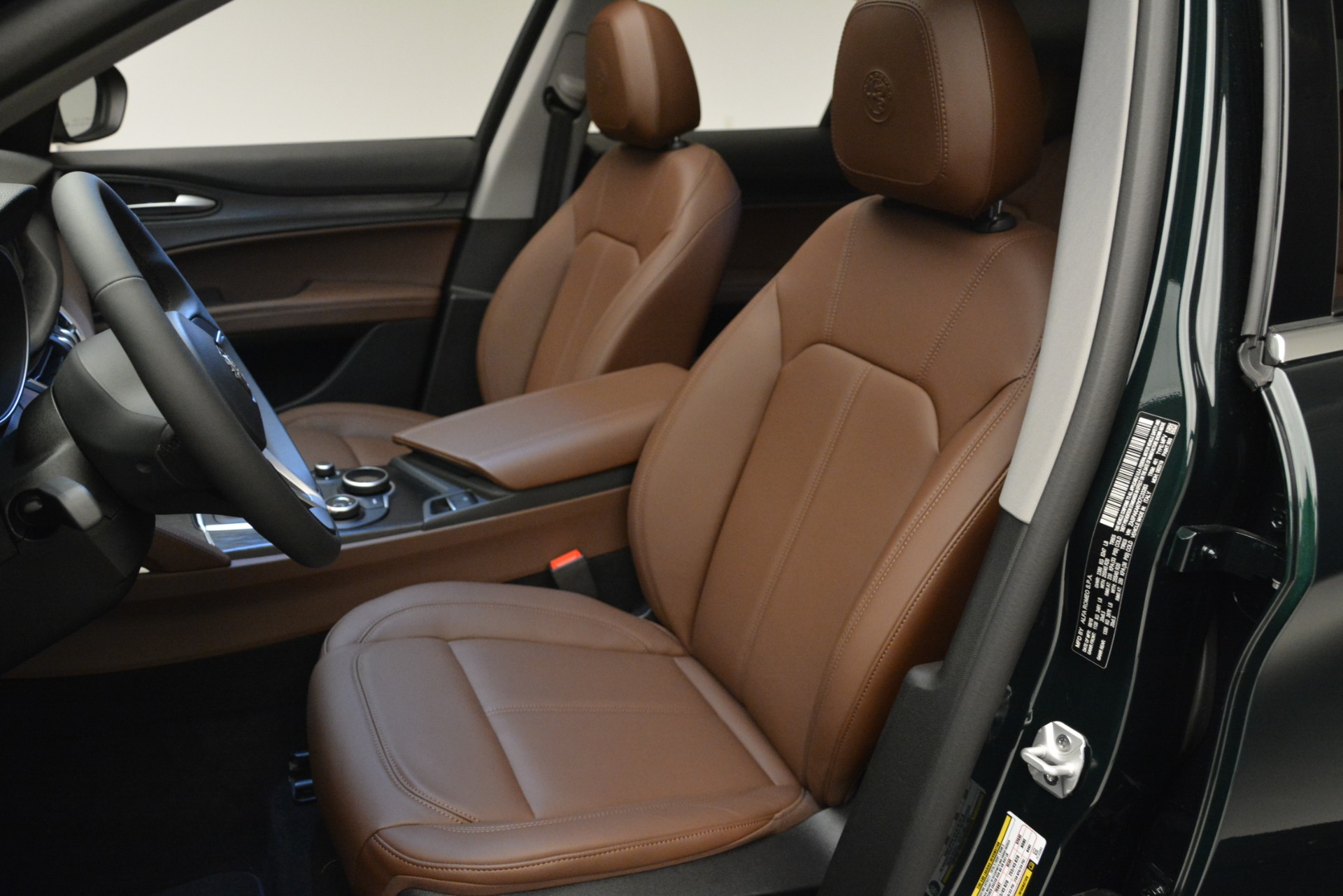 New-2019-Alfa-Romeo-Stelvio-Q4