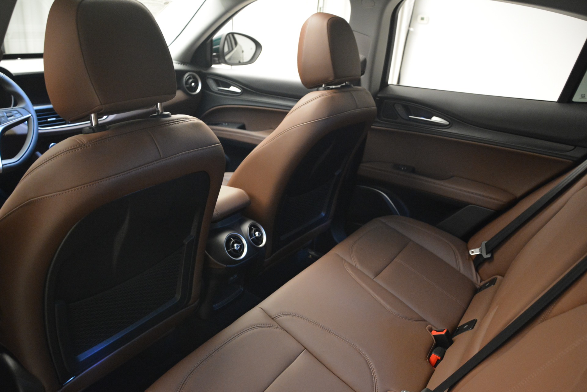 New-2019-Alfa-Romeo-Stelvio-Q4