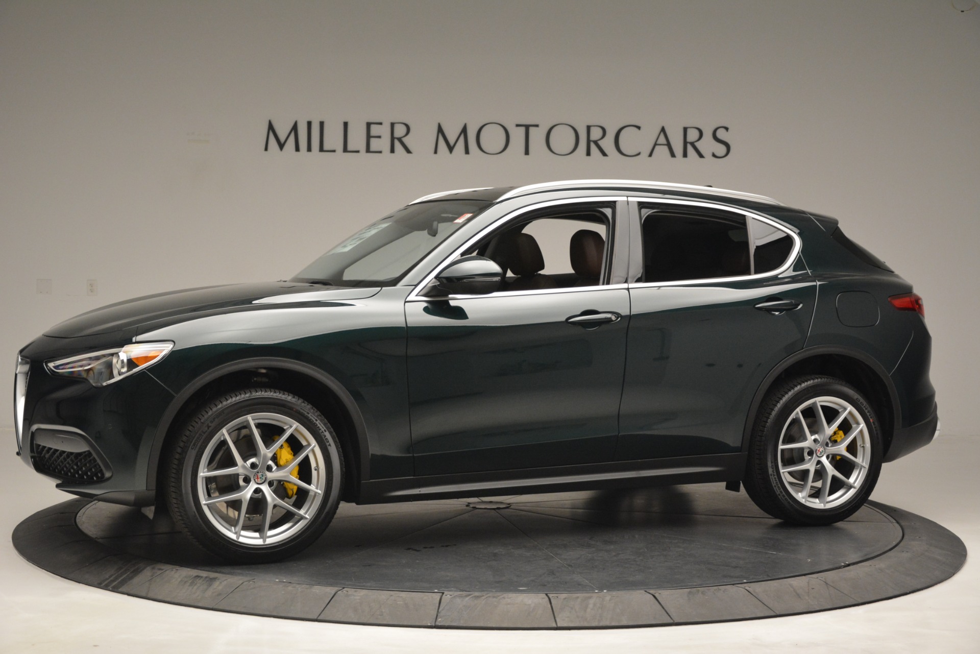 New-2019-Alfa-Romeo-Stelvio-Q4