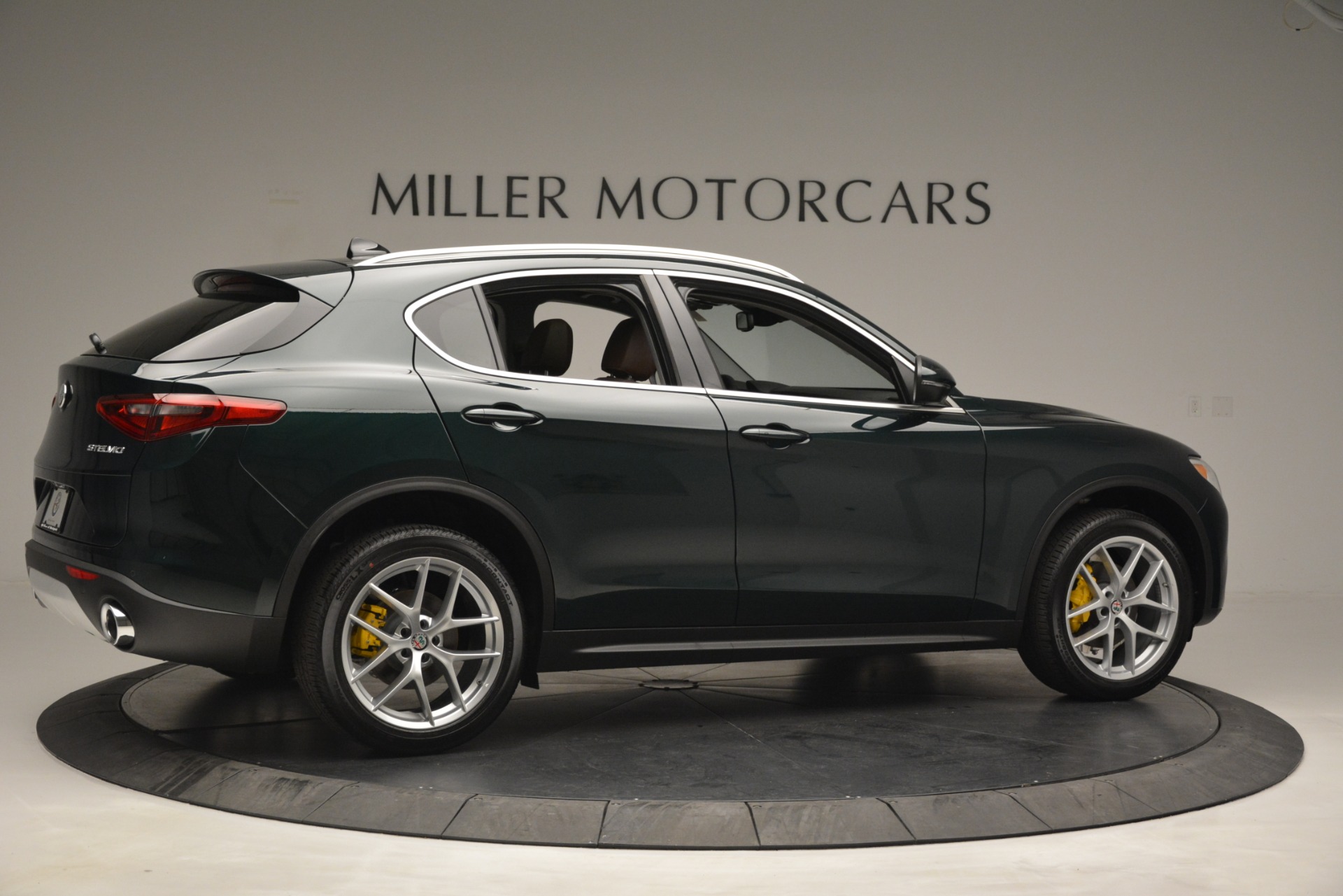 New-2019-Alfa-Romeo-Stelvio-Q4