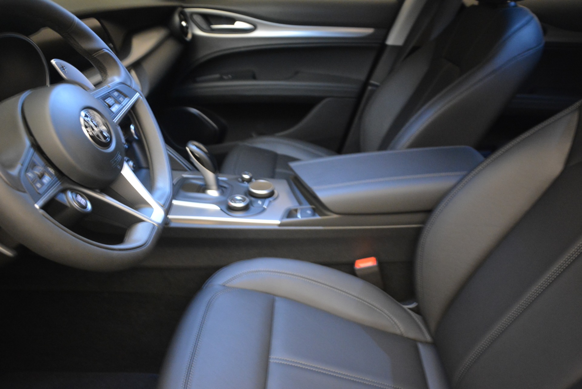 Used-2019-Alfa-Romeo-Stelvio-Sport-Q4