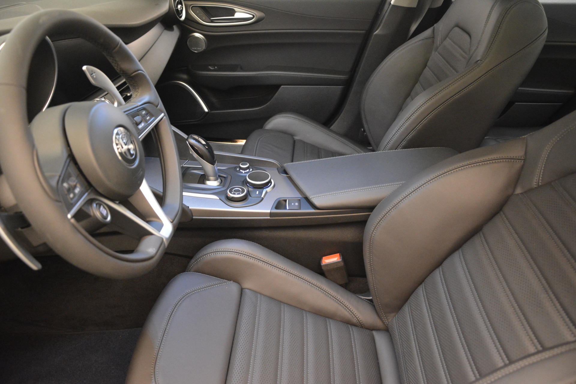 New-2019-Alfa-Romeo-Giulia-Ti-Sport-Q4