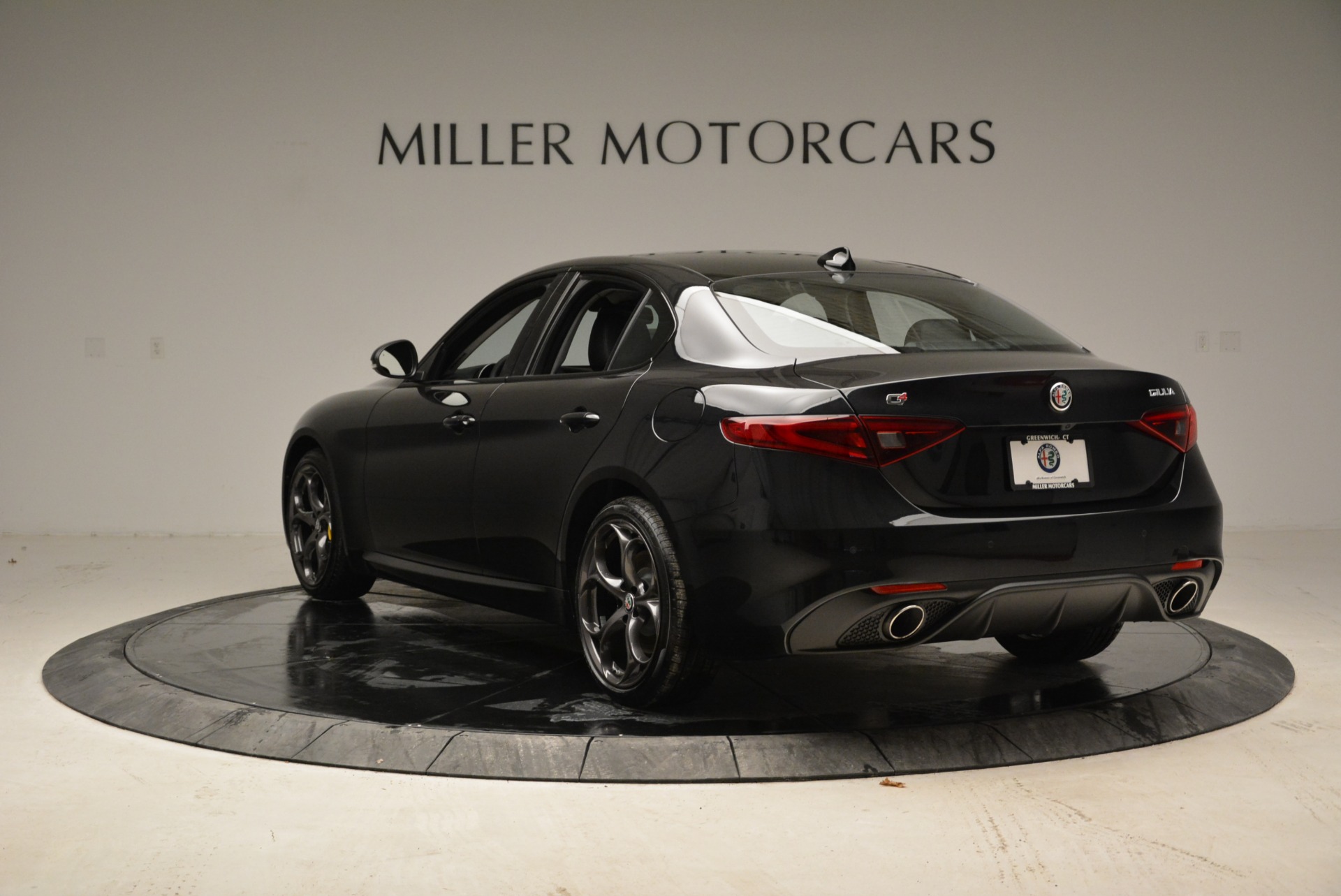 New-2019-Alfa-Romeo-Giulia-Ti-Sport-Q4