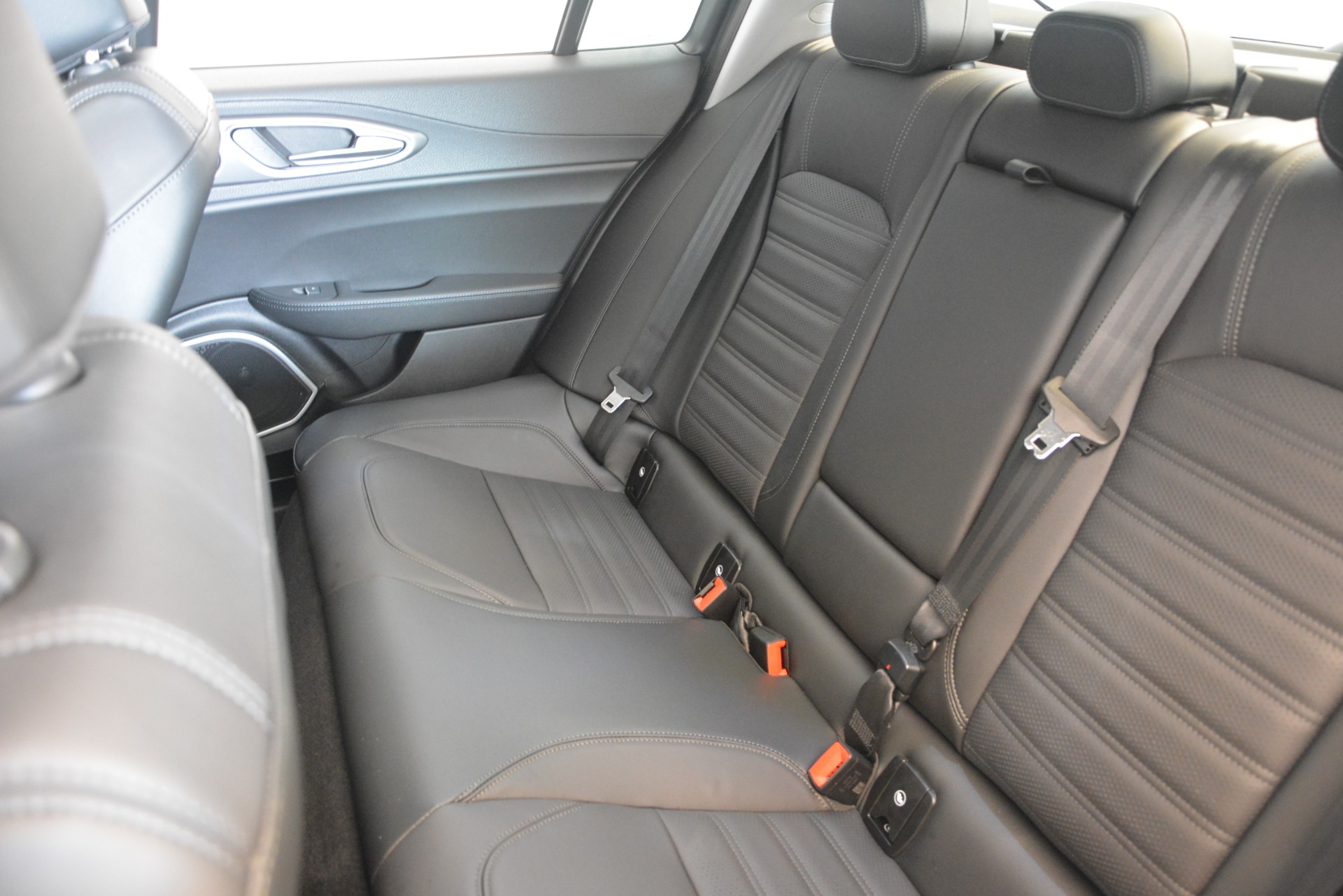 New-2019-Alfa-Romeo-Giulia-Ti-Sport-Q4