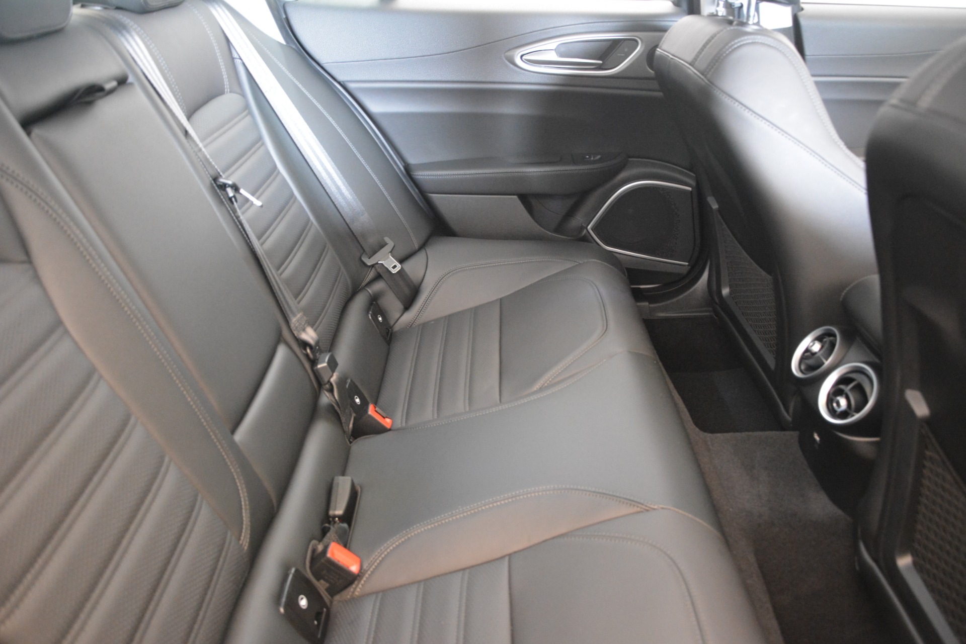 New-2019-Alfa-Romeo-Giulia-Ti-Sport-Q4