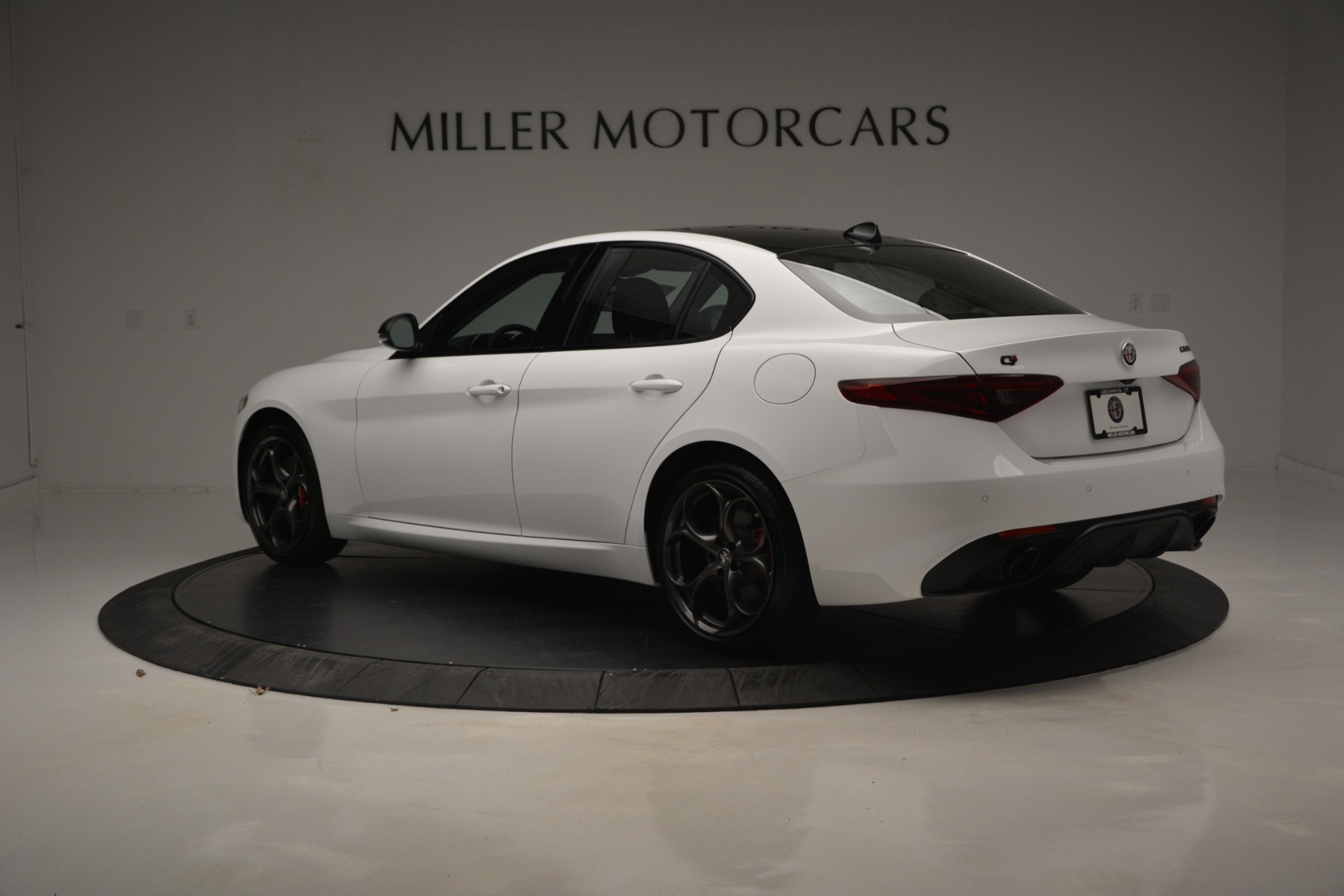 New-2019-Alfa-Romeo-Giulia-Ti-Sport-Q4