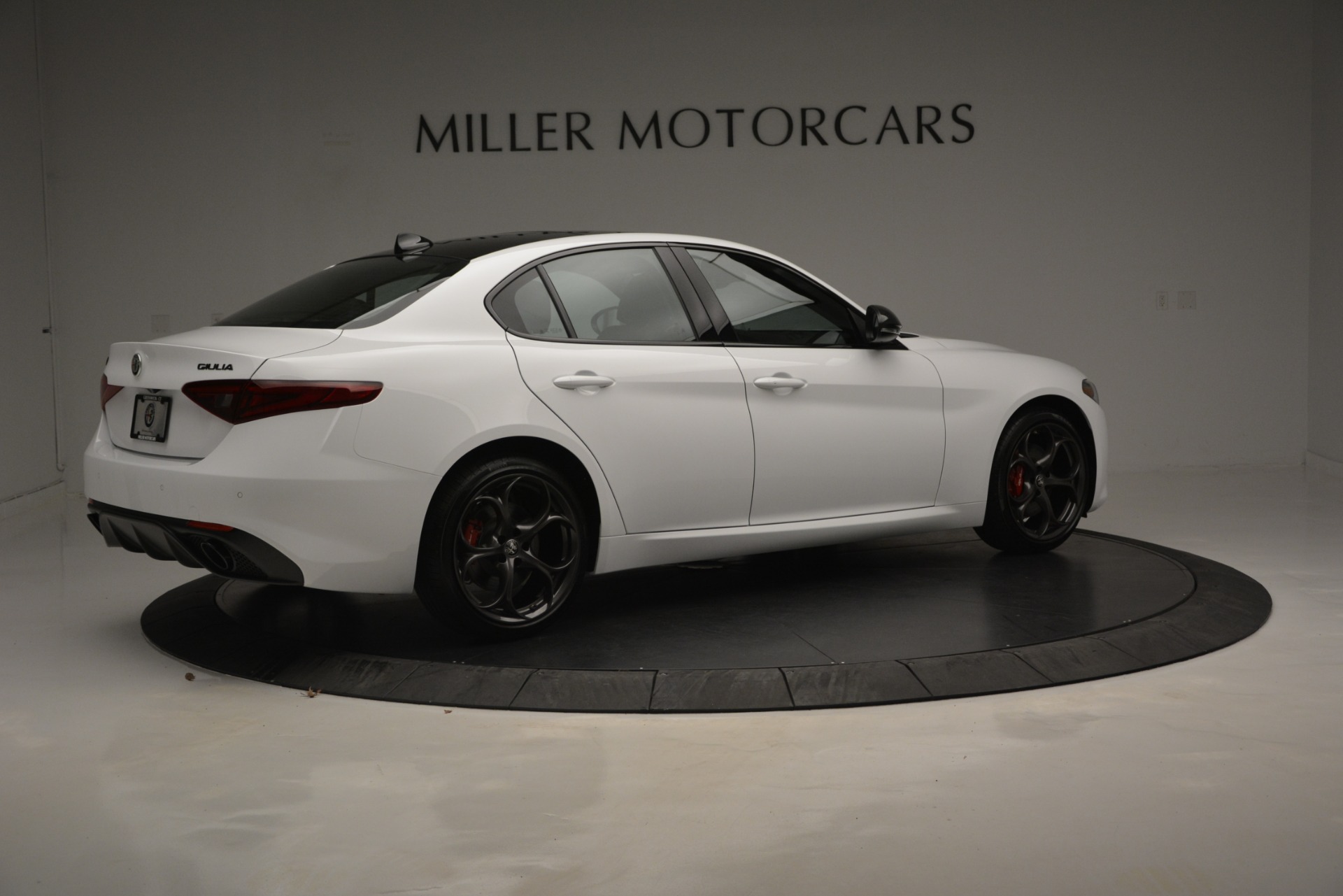 New-2019-Alfa-Romeo-Giulia-Ti-Sport-Q4