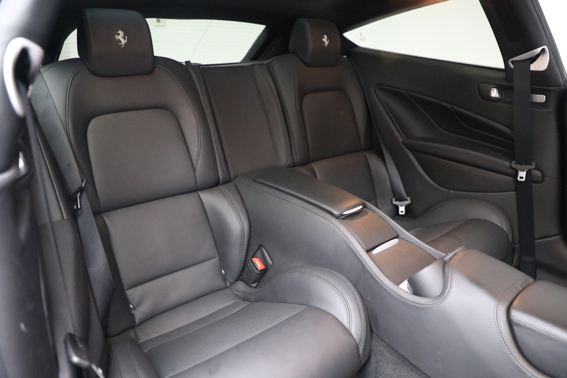 Used-2014-Ferrari-FF