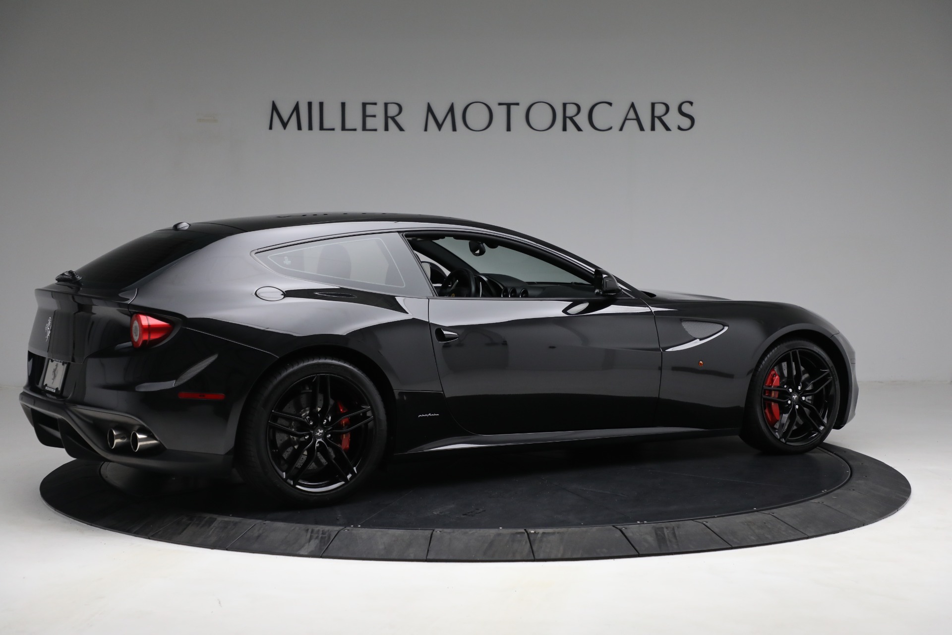 Used-2014-Ferrari-FF