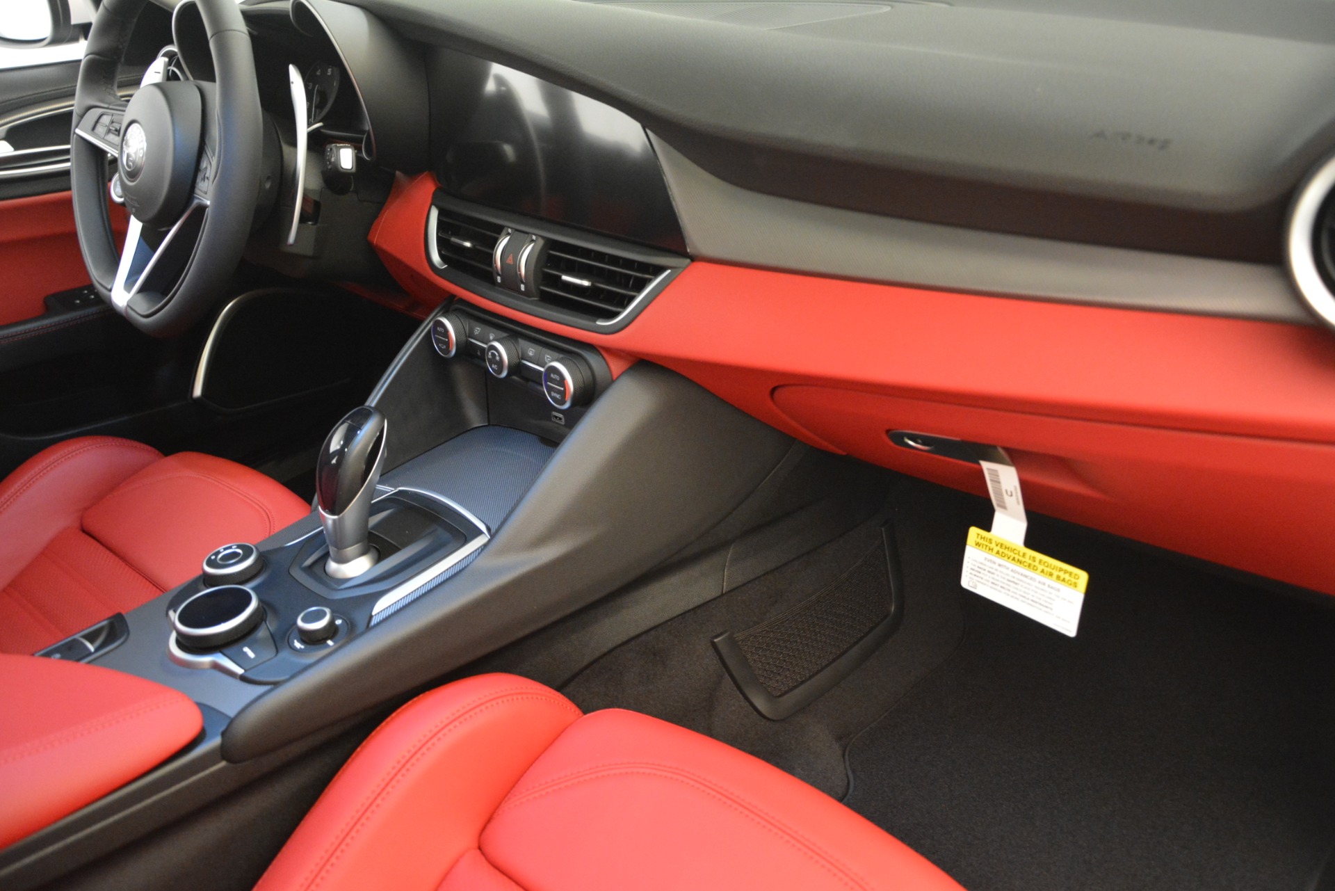 New-2019-Alfa-Romeo-Giulia-Ti-Sport-Q4