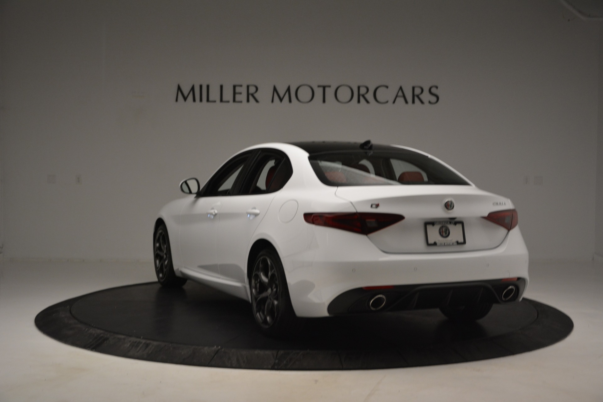 New-2019-Alfa-Romeo-Giulia-Ti-Sport-Q4