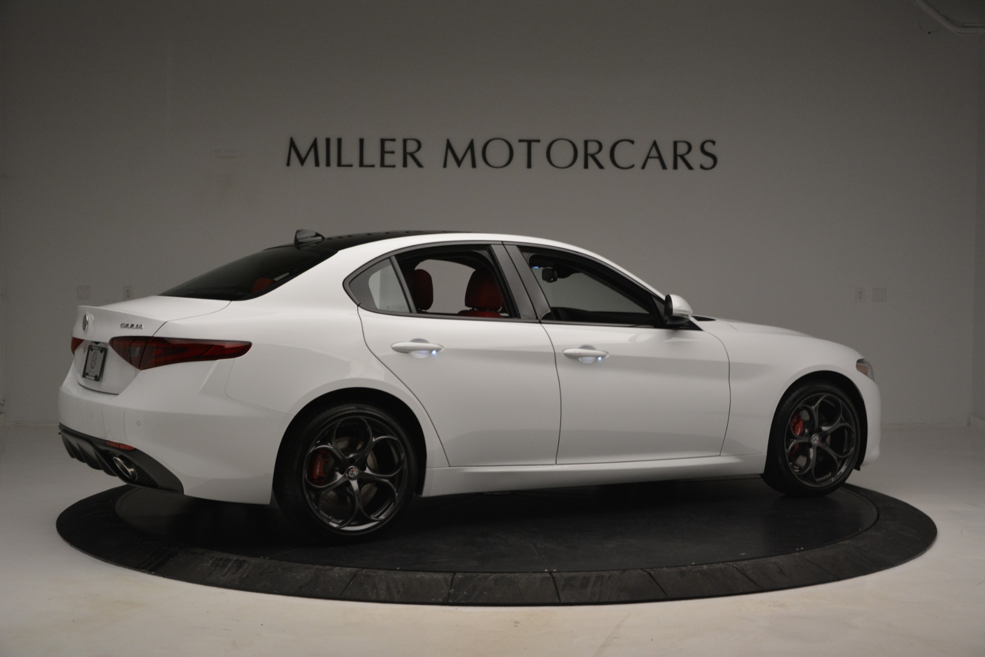 New-2019-Alfa-Romeo-Giulia-Ti-Sport-Q4