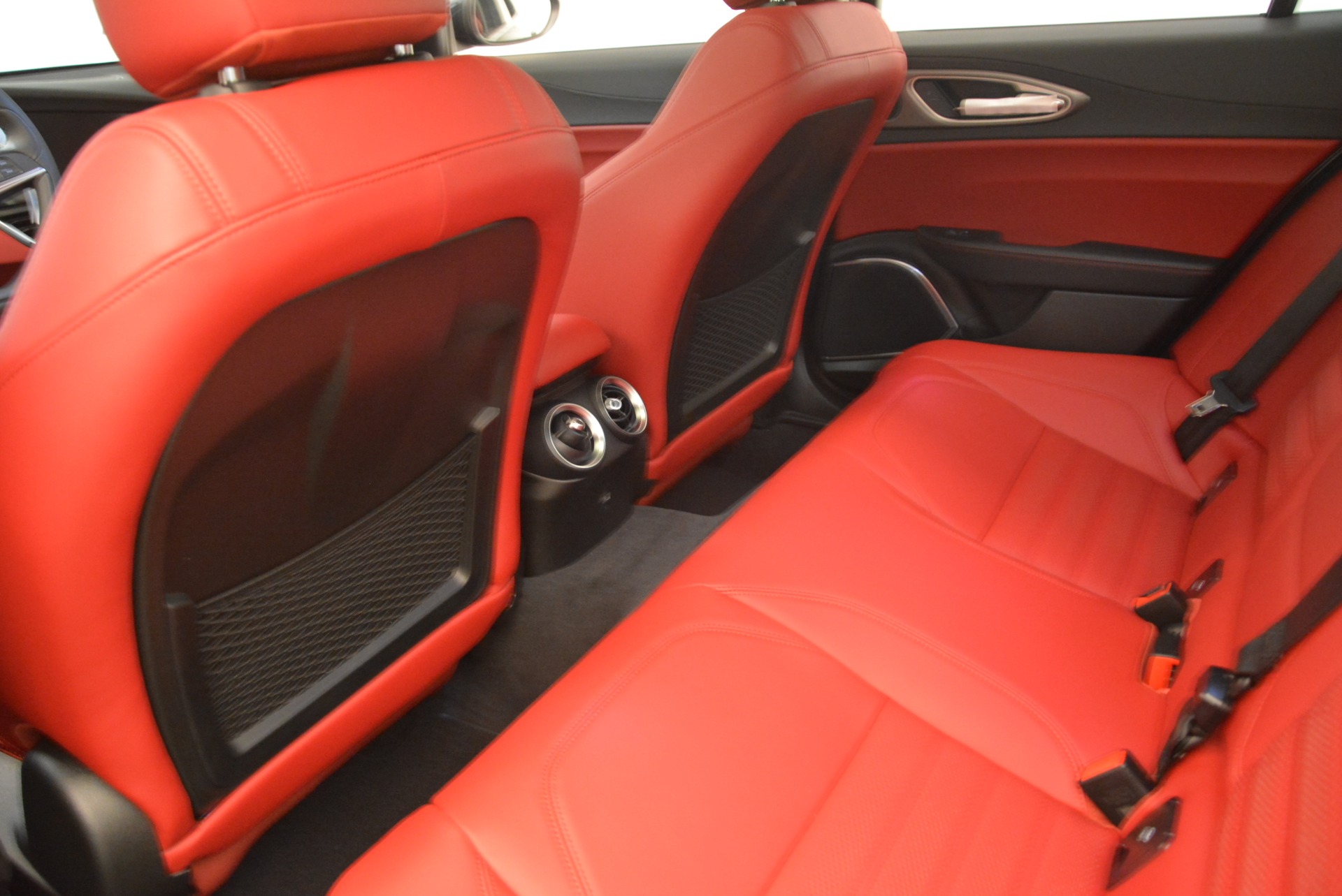 New-2019-Alfa-Romeo-Giulia-Ti-Sport-Q4