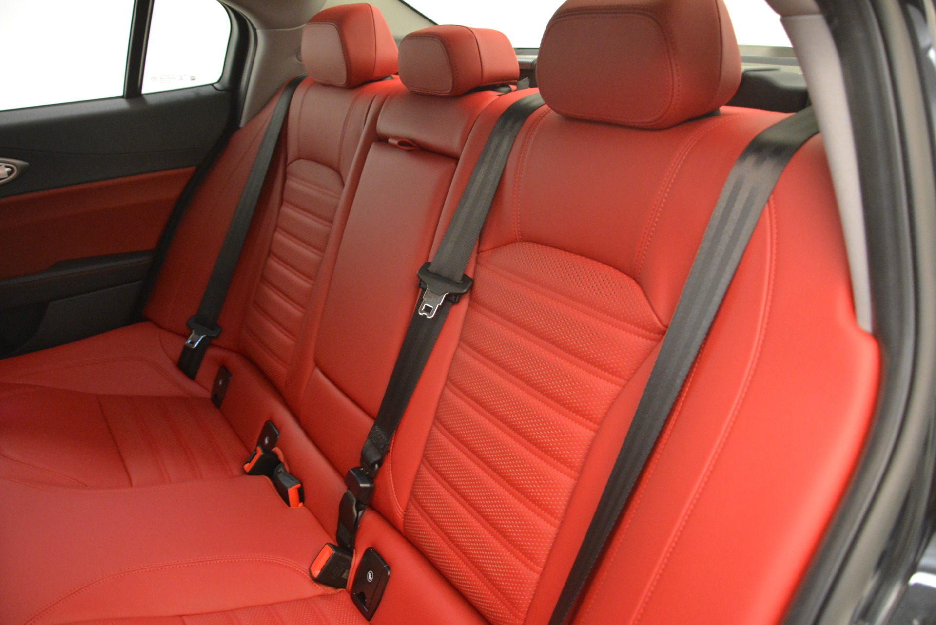 New-2019-Alfa-Romeo-Giulia-Ti-Sport-Q4