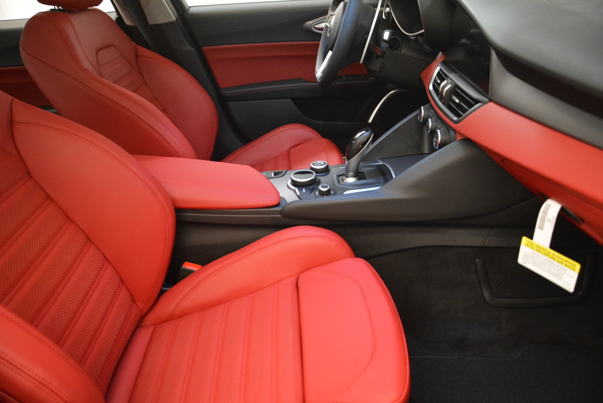 New-2019-Alfa-Romeo-Giulia-Ti-Sport-Q4