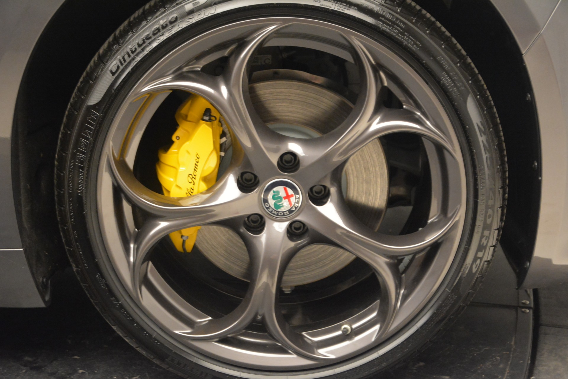 New-2019-Alfa-Romeo-Giulia-Ti-Sport-Q4