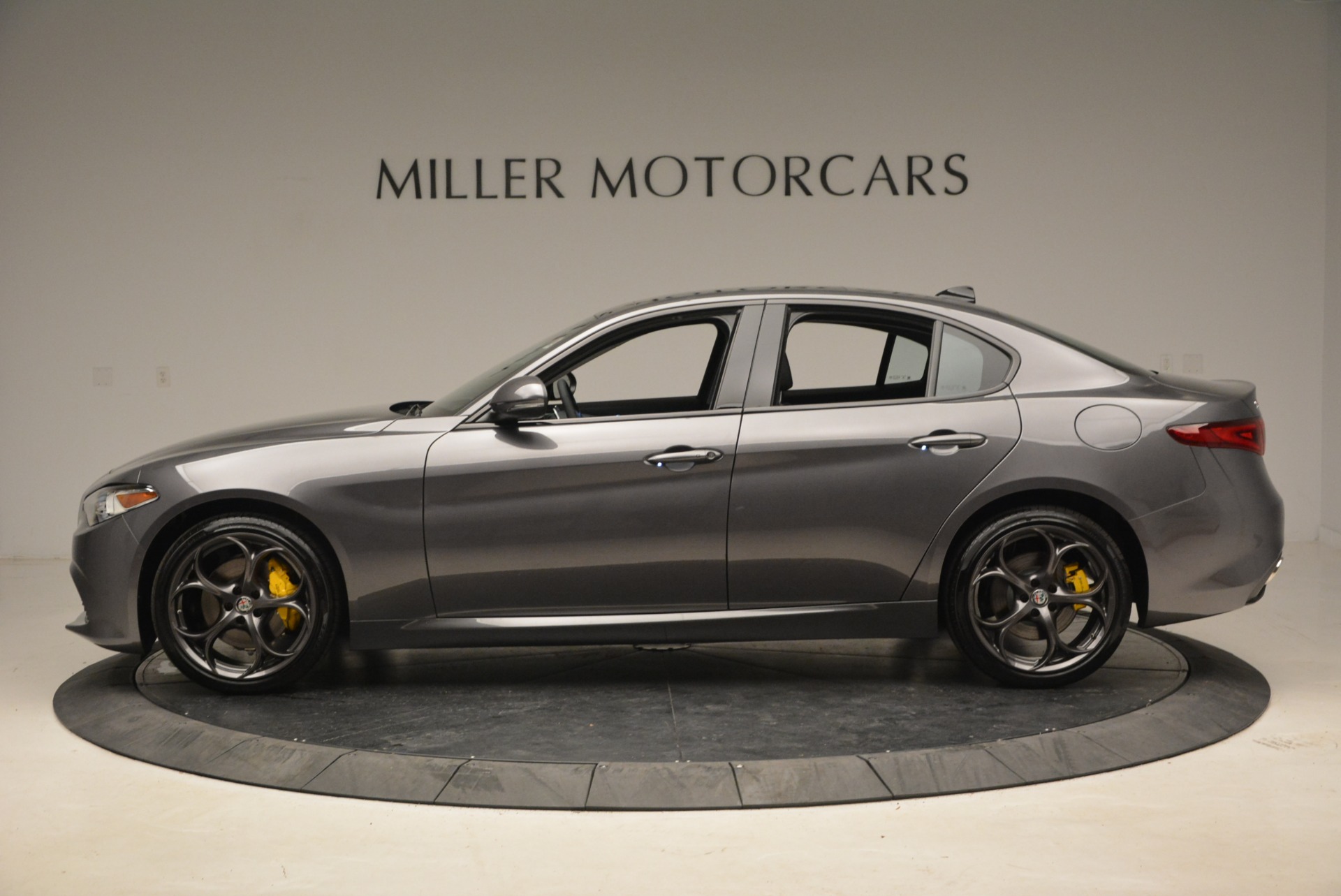 New-2019-Alfa-Romeo-Giulia-Ti-Sport-Q4