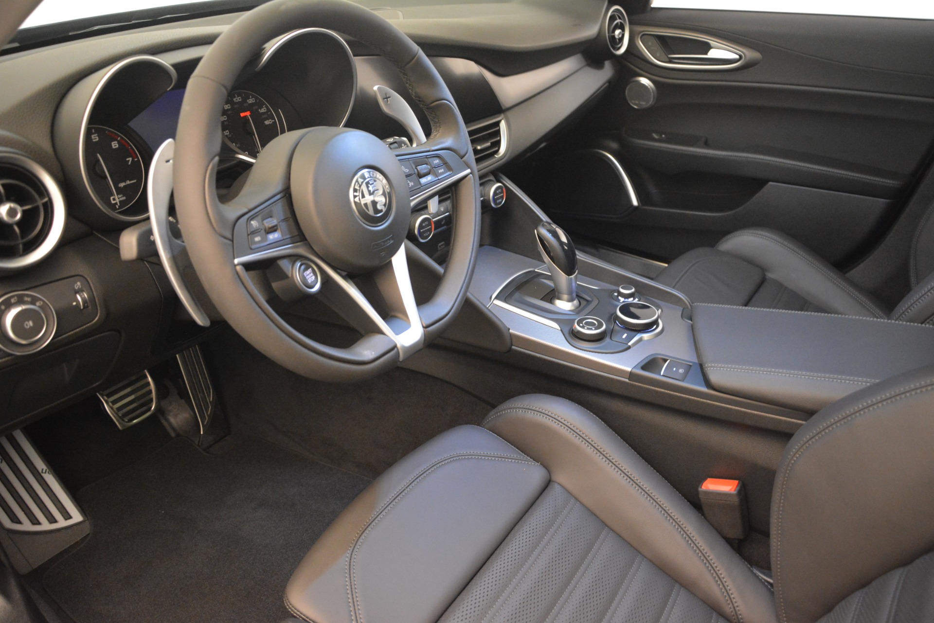 New-2019-Alfa-Romeo-Giulia-Ti-Sport-Q4