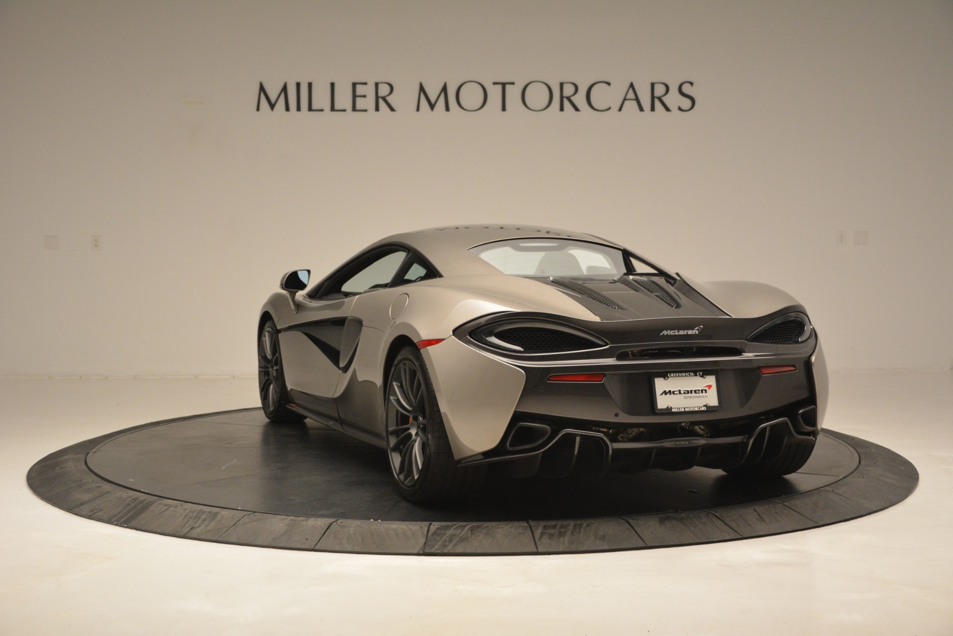 Used-2017-McLaren-570S-Coupe