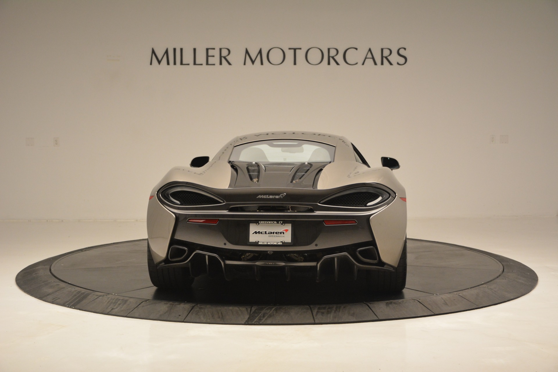 Used-2017-McLaren-570S-Coupe
