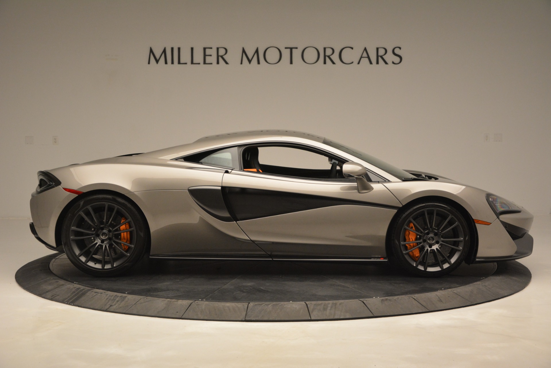 Used-2017-McLaren-570S-Coupe