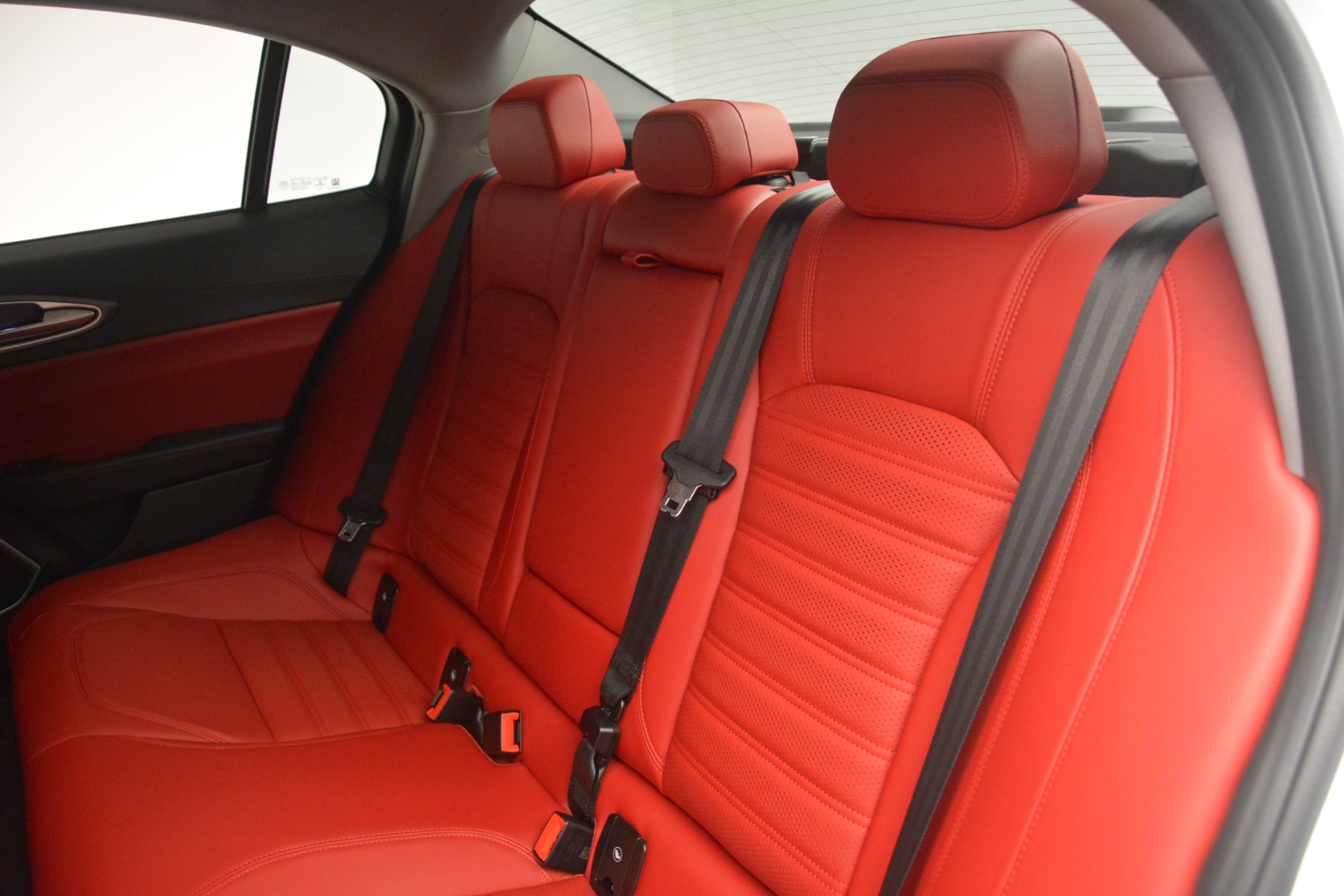 New-2019-Alfa-Romeo-Giulia-Ti-Sport-Q4