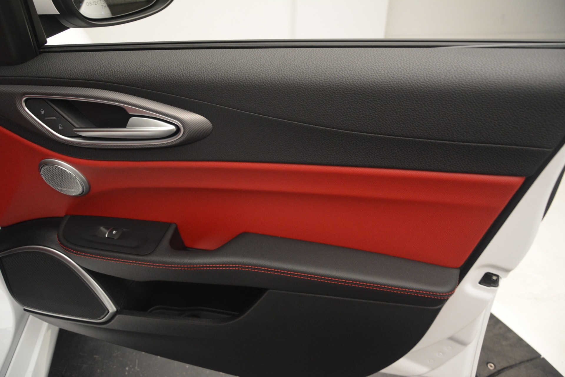 New-2019-Alfa-Romeo-Giulia-Ti-Sport-Q4