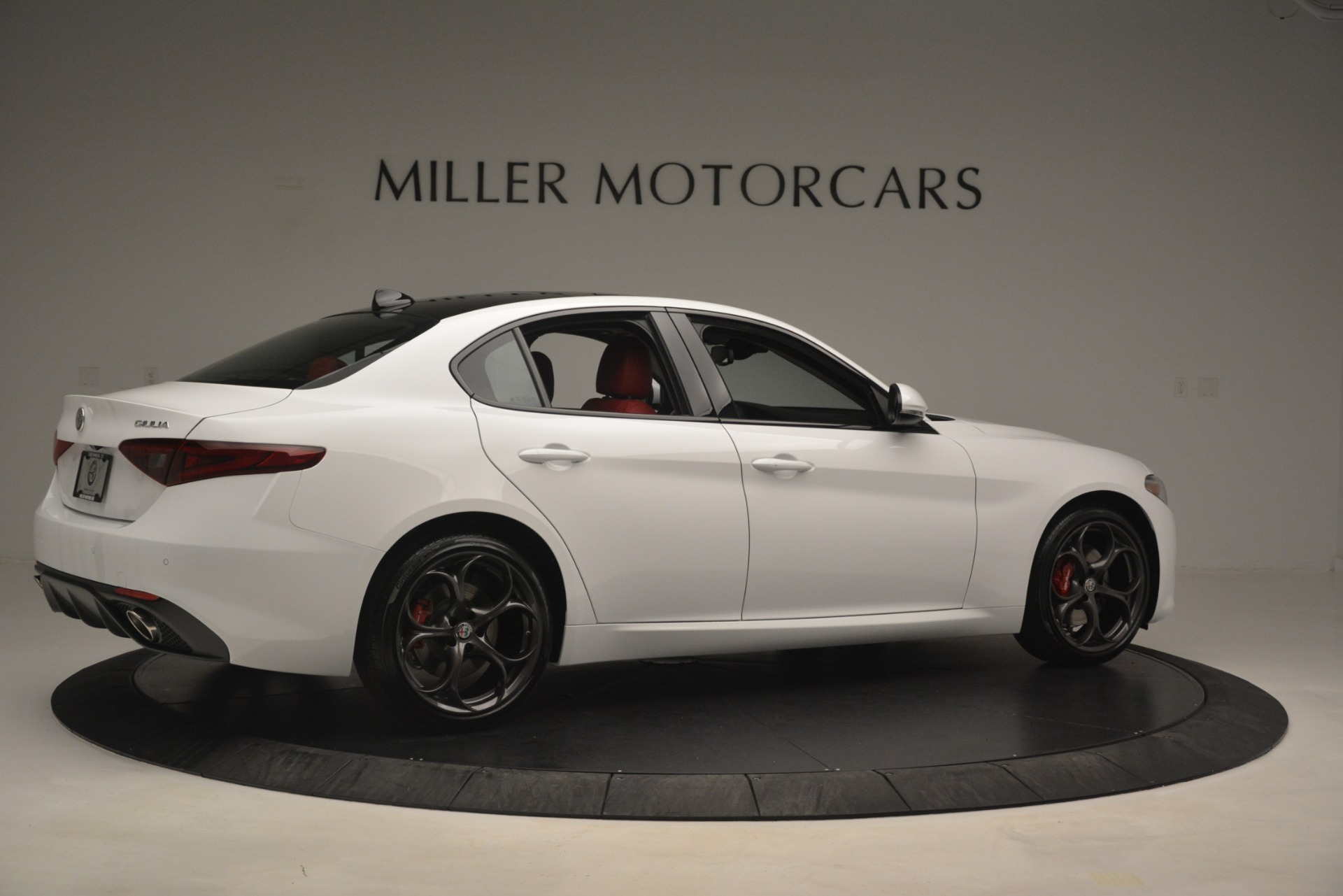 New-2019-Alfa-Romeo-Giulia-Ti-Sport-Q4
