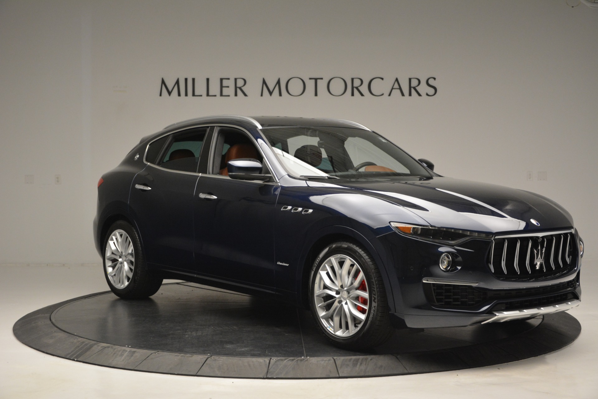 New-2019-Maserati-Levante-S-Q4-GranLusso