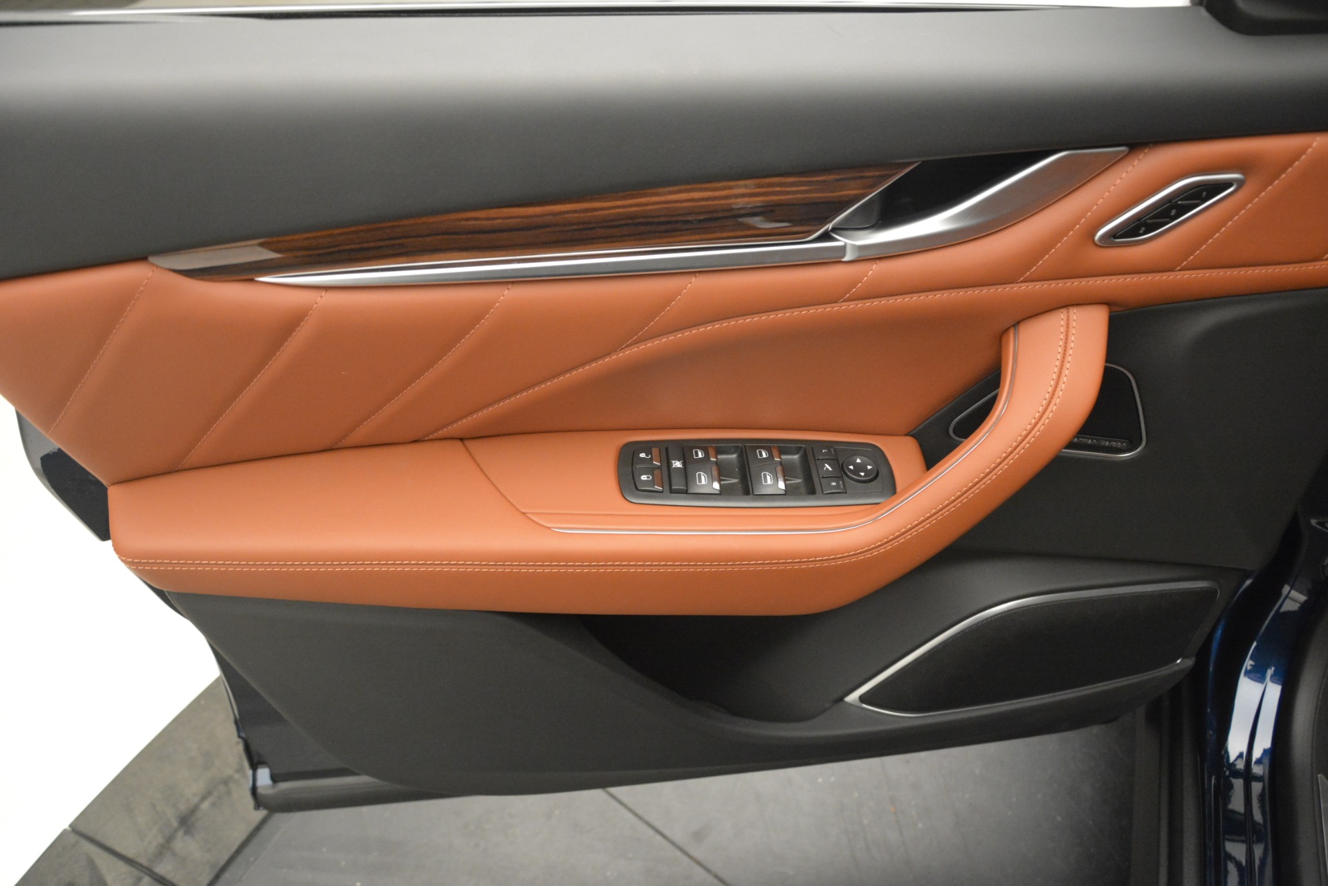 New-2019-Maserati-Levante-S-Q4-GranLusso