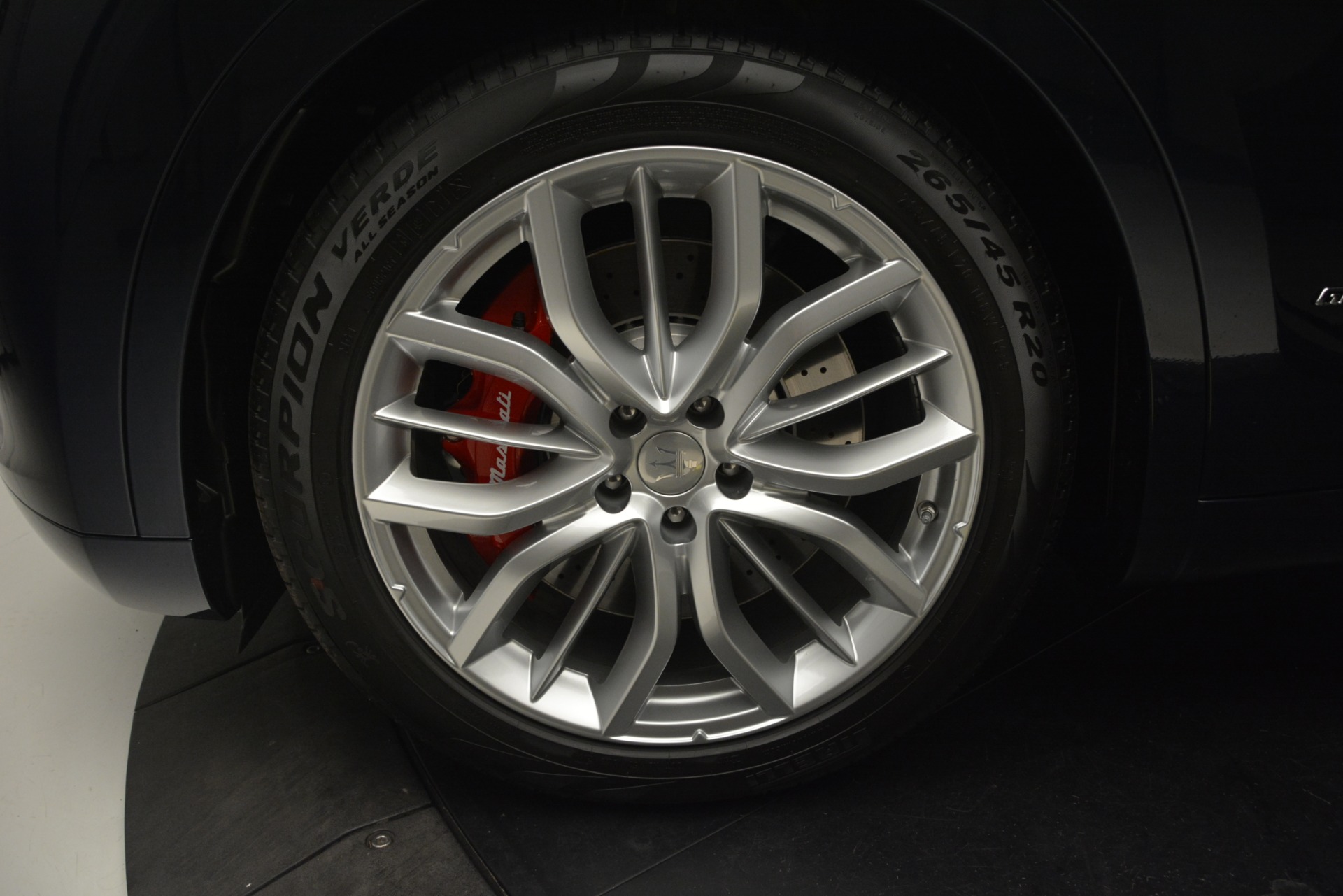 New-2019-Maserati-Levante-S-Q4-GranLusso