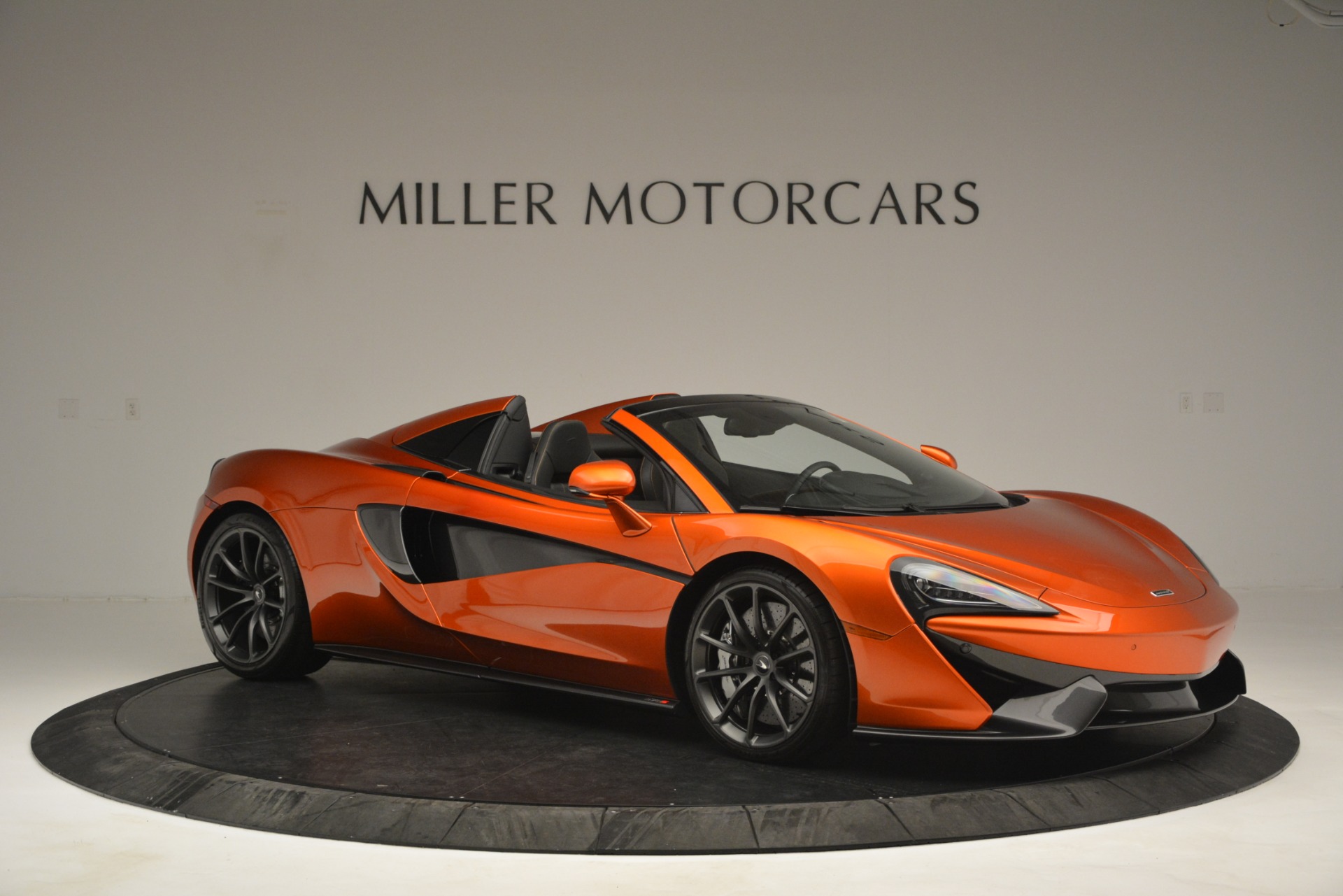 New-2019-McLaren-570S-Spider-Convertible