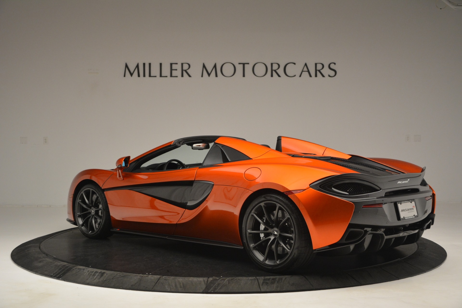 New-2019-McLaren-570S-Spider-Convertible