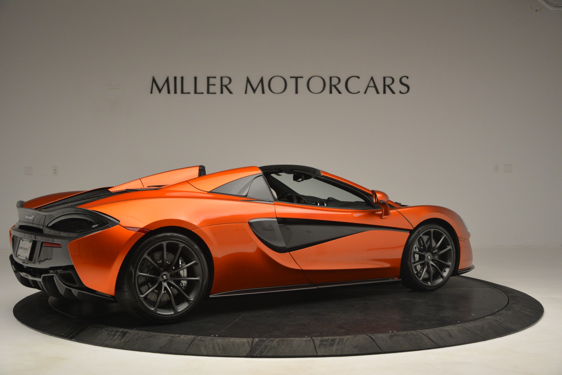 New-2019-McLaren-570S-Spider-Convertible