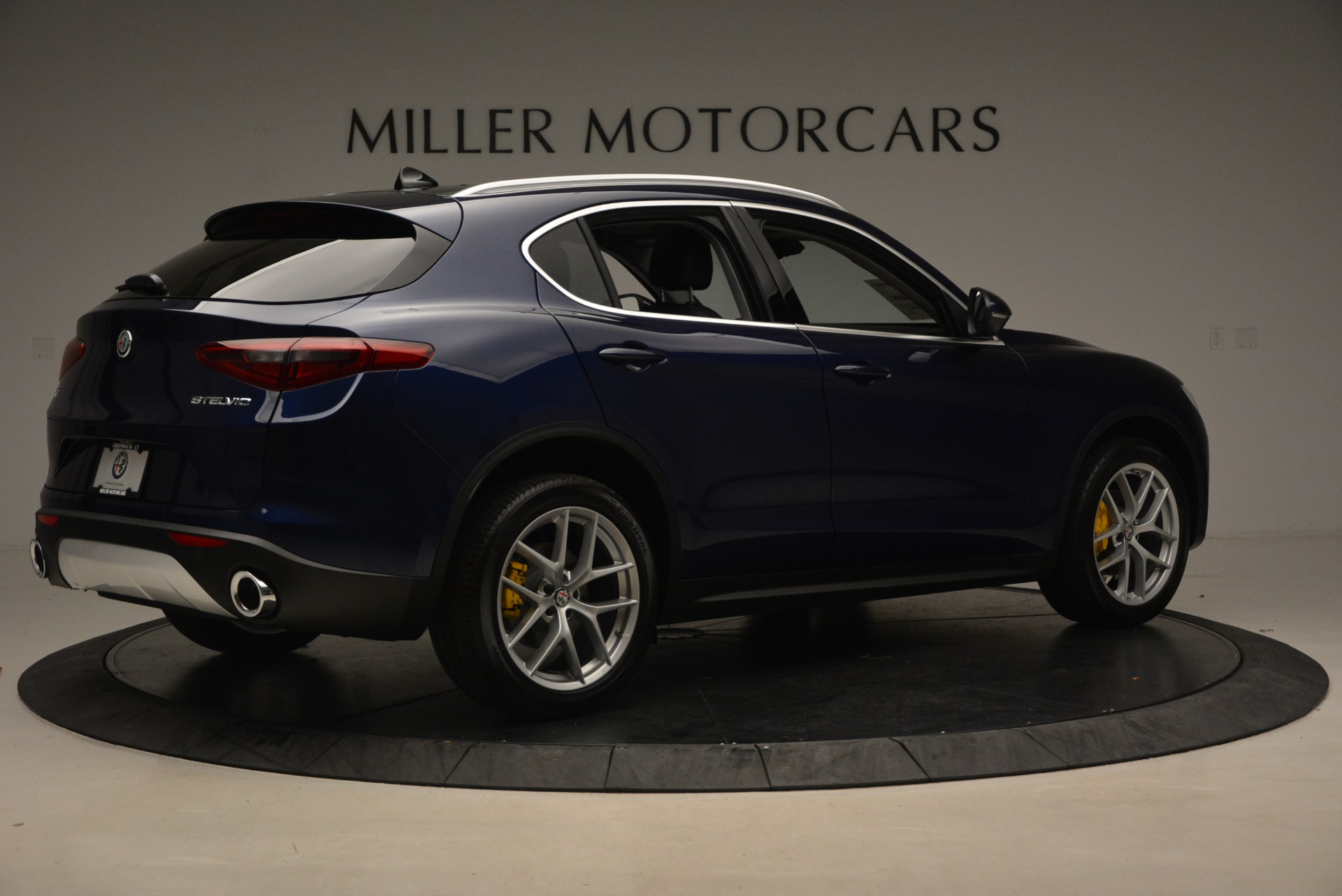 New-2019-Alfa-Romeo-Stelvio-Ti-Q4