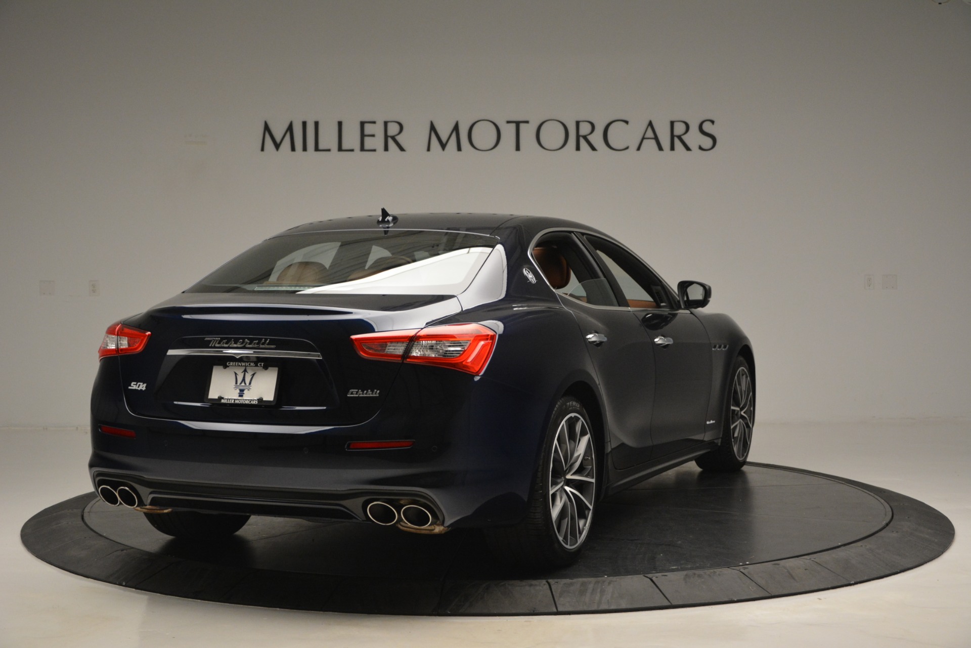 New-2019-Maserati-Ghibli-S-Q4-GranLusso