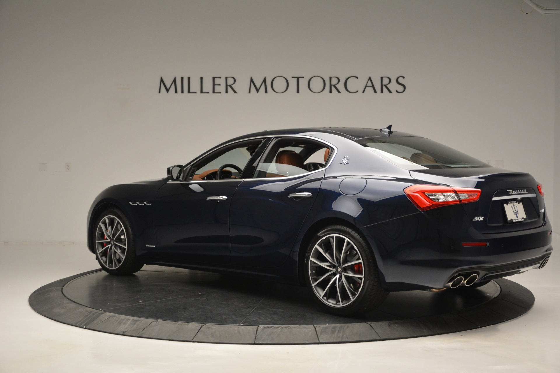 New-2019-Maserati-Ghibli-S-Q4-GranLusso