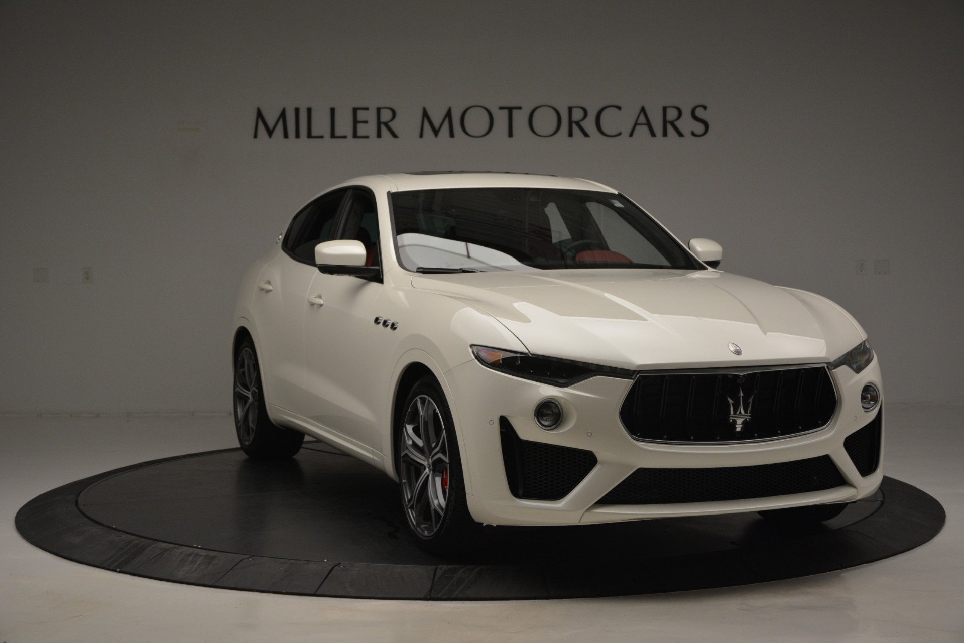 New-2019-Maserati-Levante-GTS