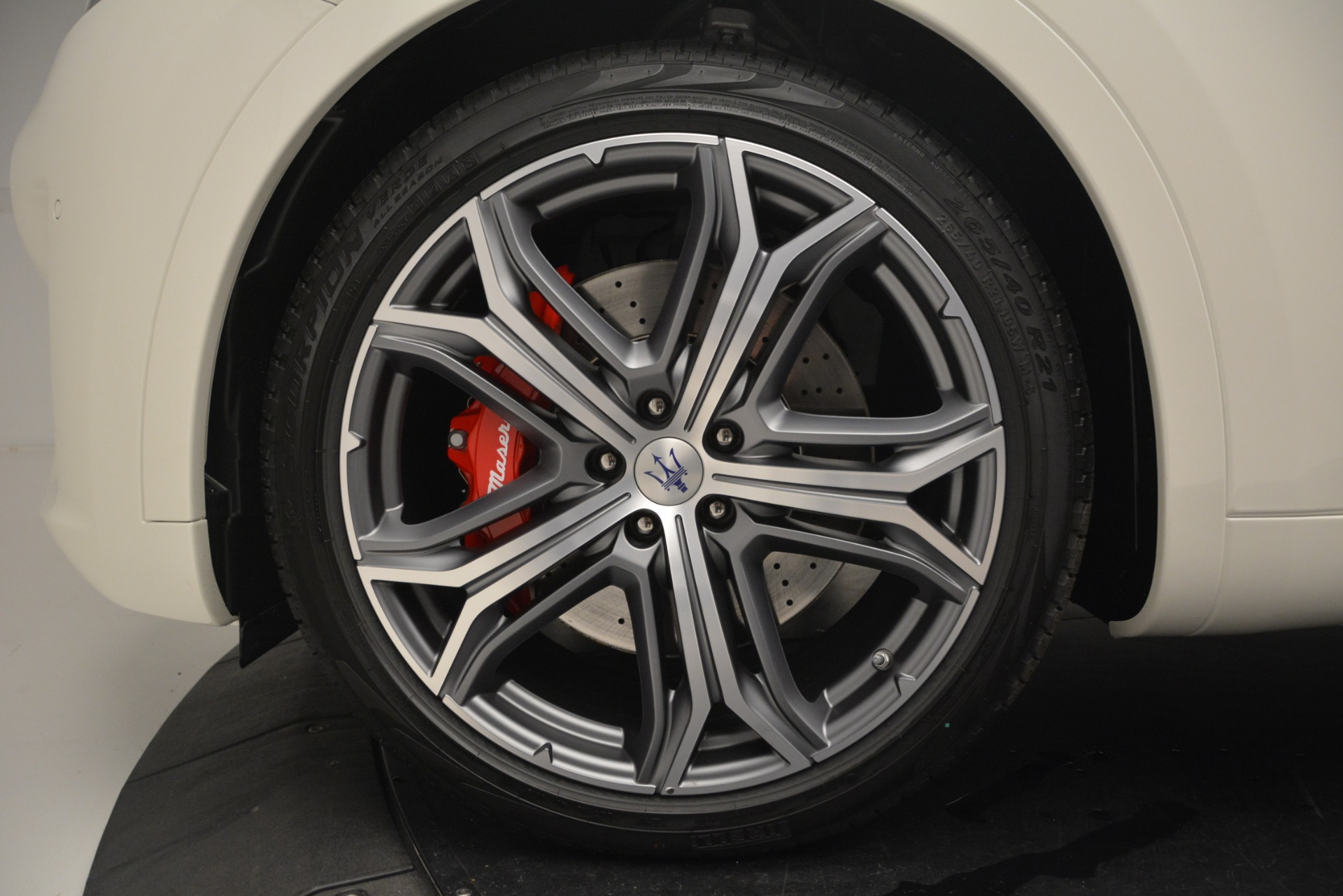 New-2019-Maserati-Levante-GTS