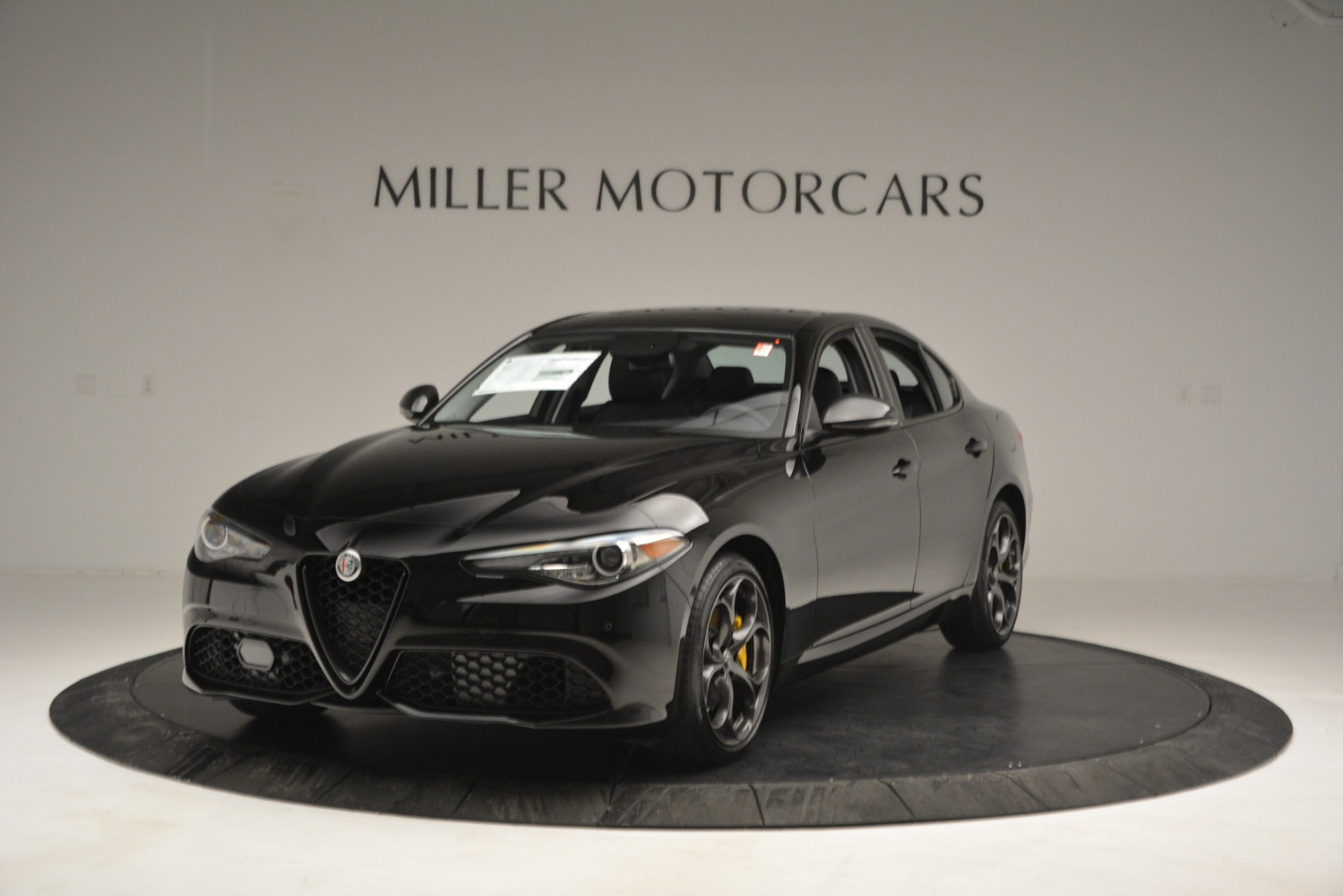 New-2019-Alfa-Romeo-Giulia-Sport-Q4