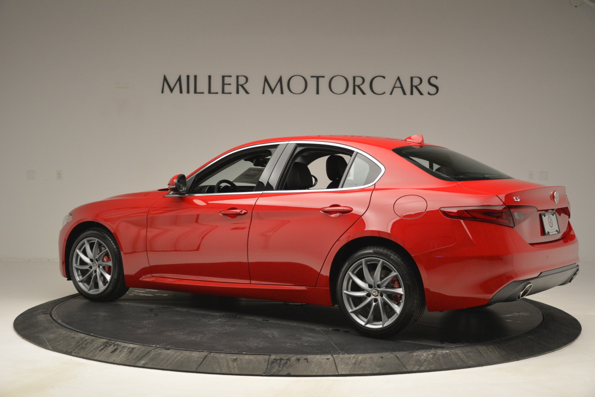 New-2019-Alfa-Romeo-Giulia-Q4