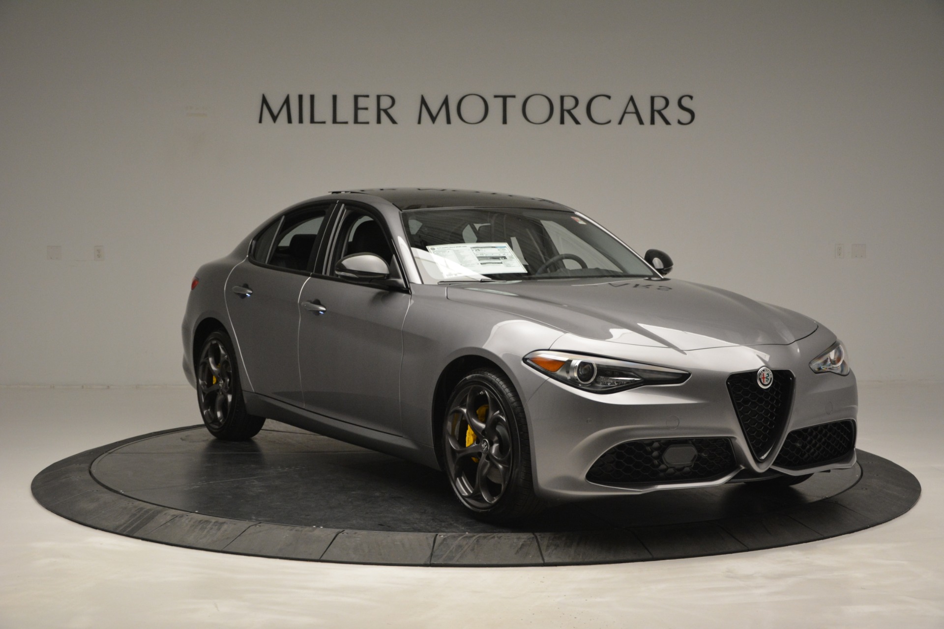 New-2019-Alfa-Romeo-Giulia-Sport-Q4