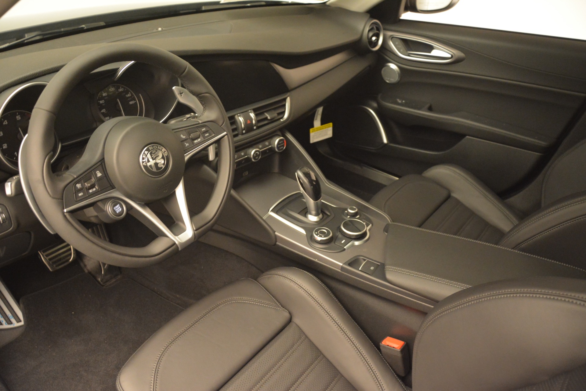 New-2019-Alfa-Romeo-Giulia-Ti-Sport-Q4