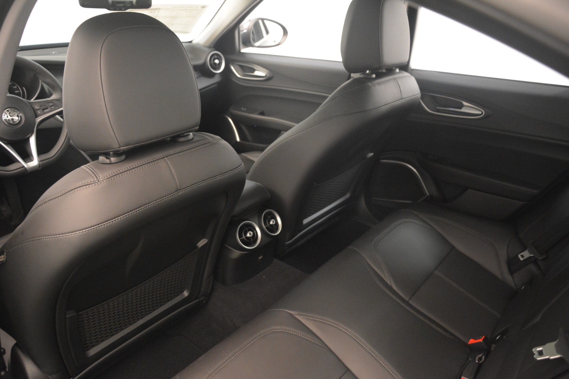 New-2019-Alfa-Romeo-Giulia-Ti-Sport-Q4